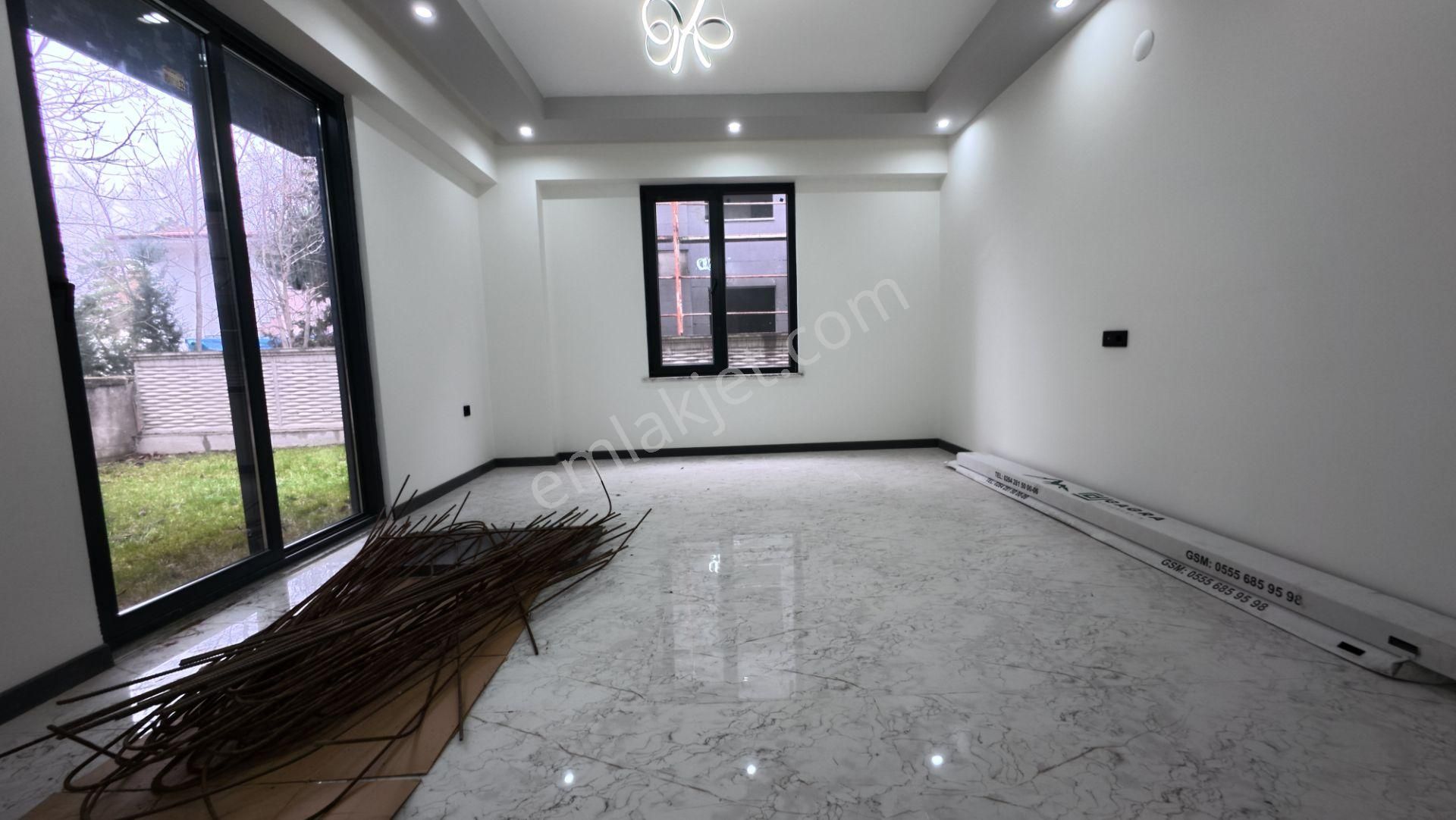 Sakarya Karasuda Müstakil Geniş Bahçe Kullanımlı 2+1 Daire - Görsel 17