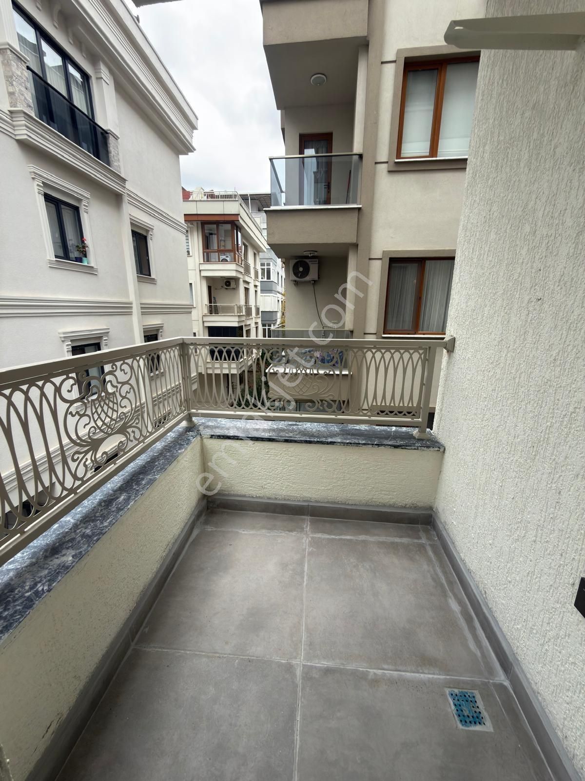 █ Konfor █ Küçükyalı, Balkonlu, Ayrı Mutfaklı, 3. Kat, Sıfır 2+1 - Görsel 32