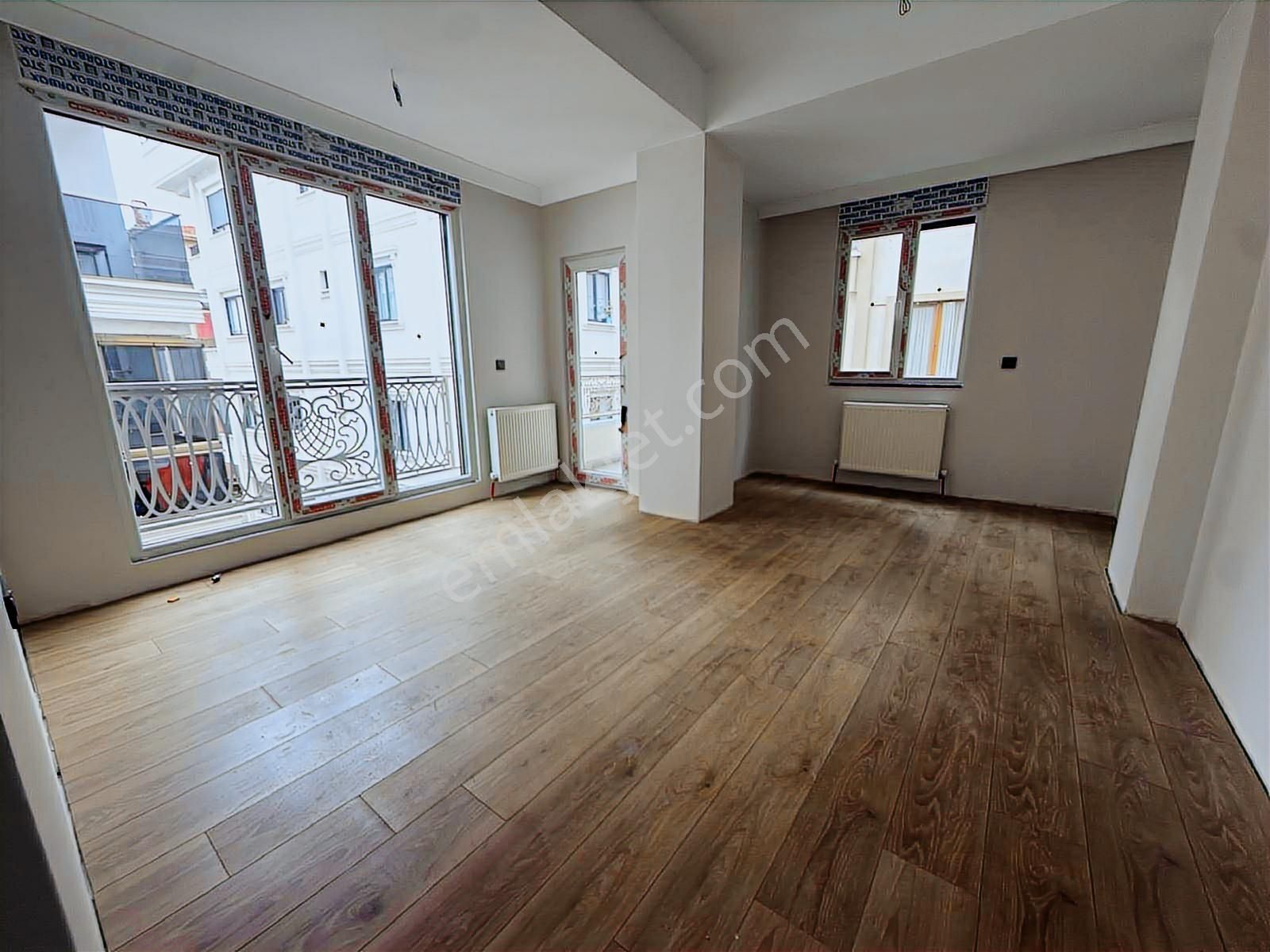 █ Konfor █ Küçükyalı, Balkonlu, Ayrı Mutfaklı, 3. Kat, Sıfır 2+1 - Görsel 4