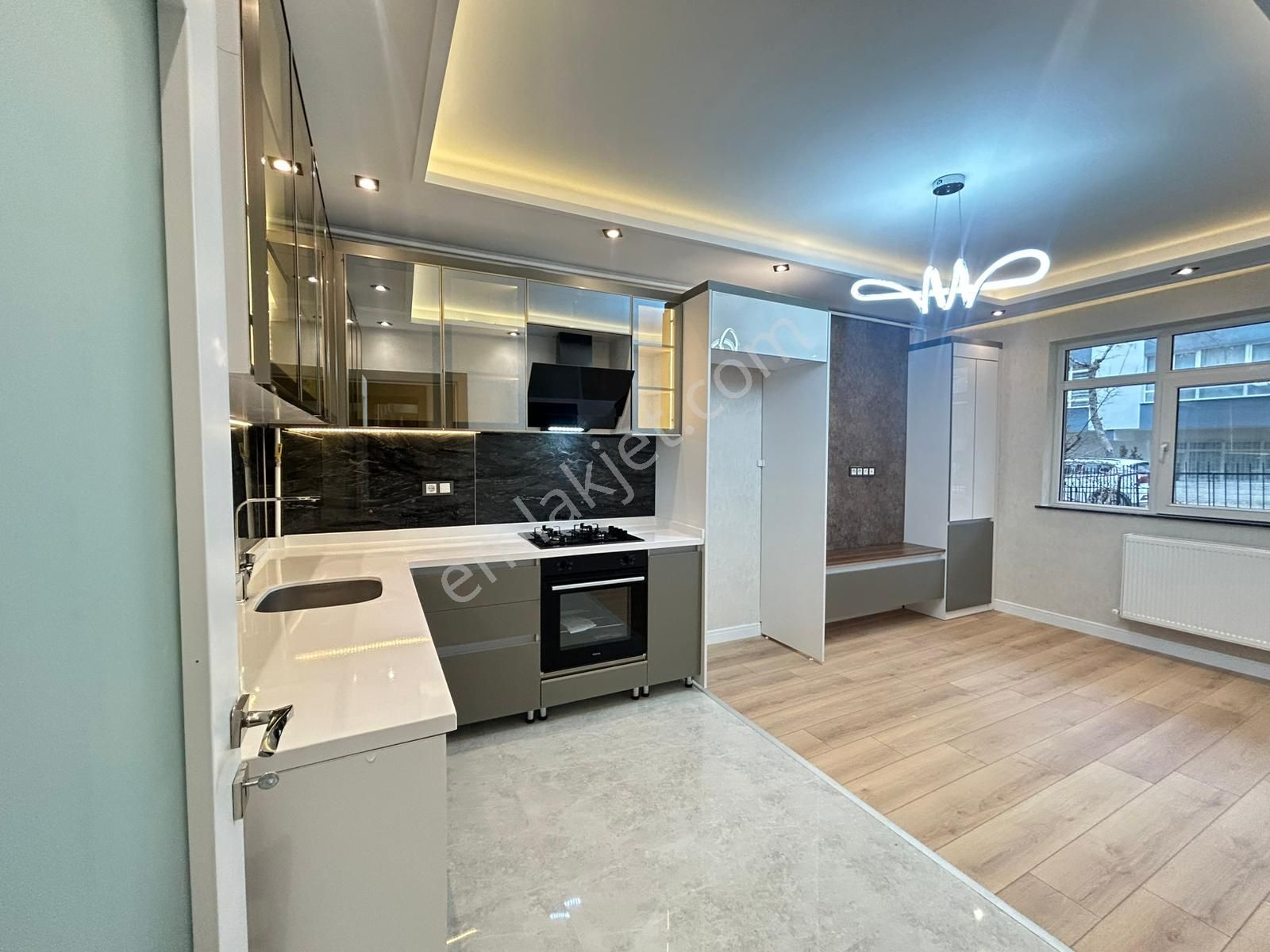 Taner Den ,sokullu Cadde Yanı 3+1+kiler Giriş Kat Ultra Lüks - Görsel 8