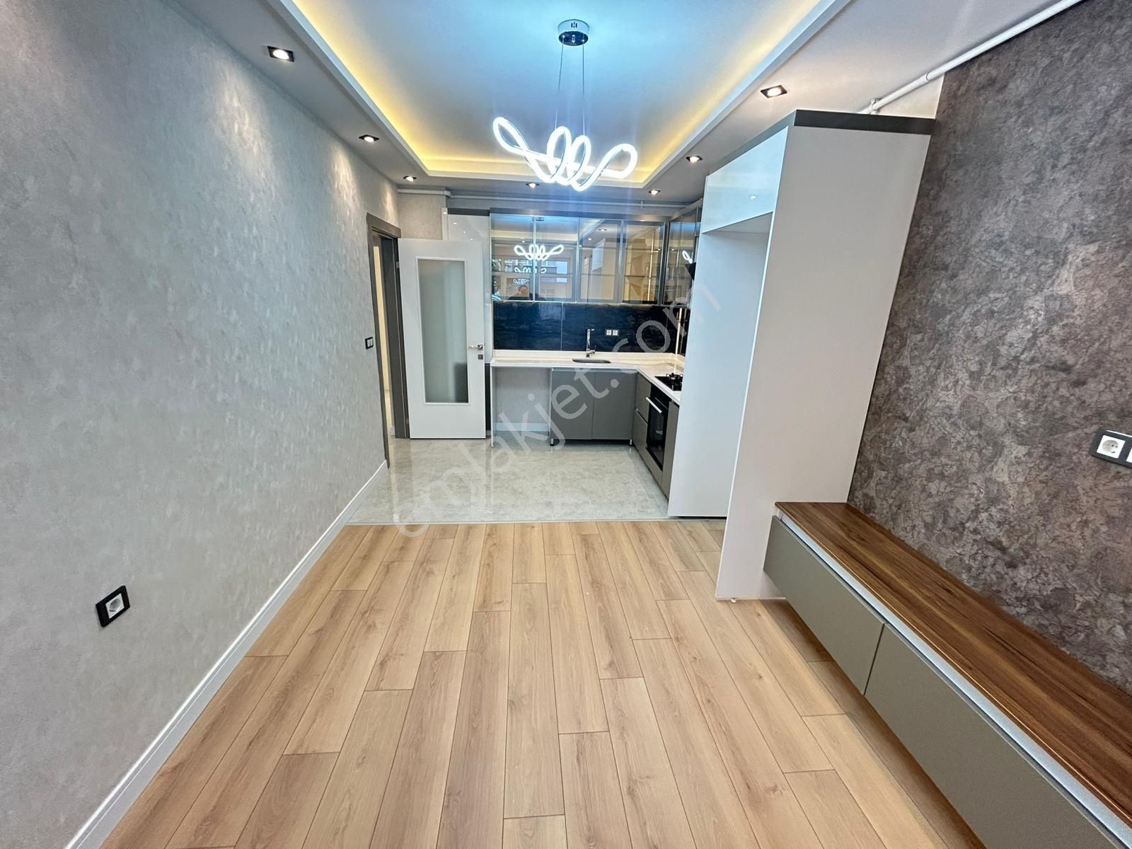 Taner Den ,sokullu Cadde Yanı 3+1+kiler Giriş Kat Ultra Lüks - Görsel 6