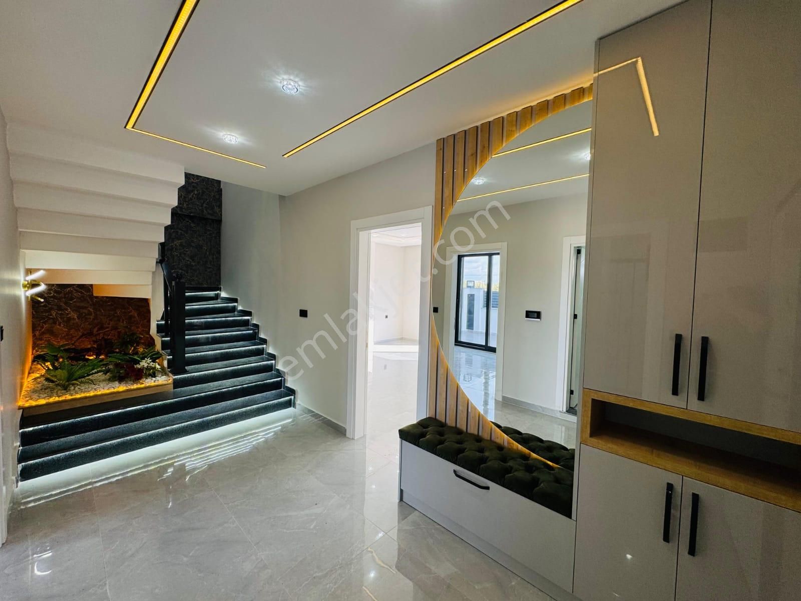 Didim Hisar Mah. 208 M2 Arsa İçerisnde 4+1 Havuzlu Ve Bahçeli Tam Müstakil Villamız Satışdadır - Görsel 14