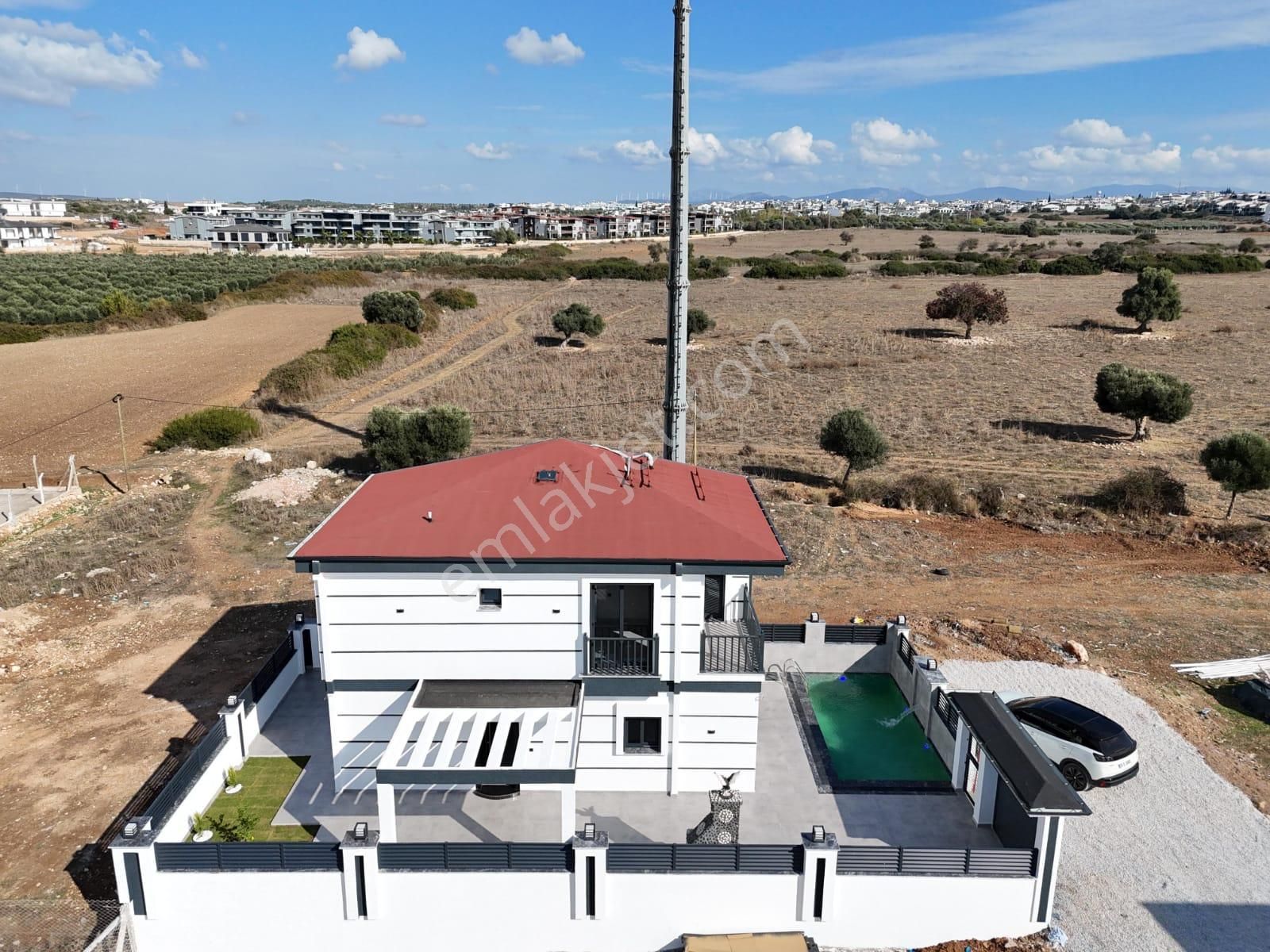 Didim Hisar Mah. 208 M2 Arsa İçerisnde 4+1 Havuzlu Ve Bahçeli Tam Müstakil Villamız Satışdadır - Görsel 6