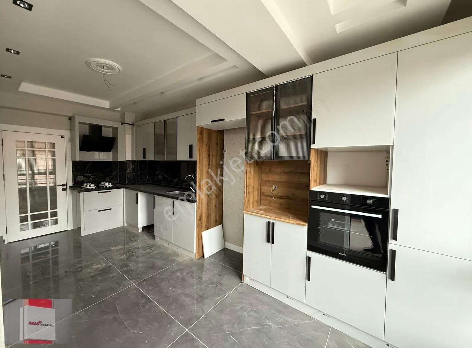 Aras Gyo'dan Aydınlık Evler Mah.'de Kapalı Otoparklı 2+1 Dairelr - Görsel 8