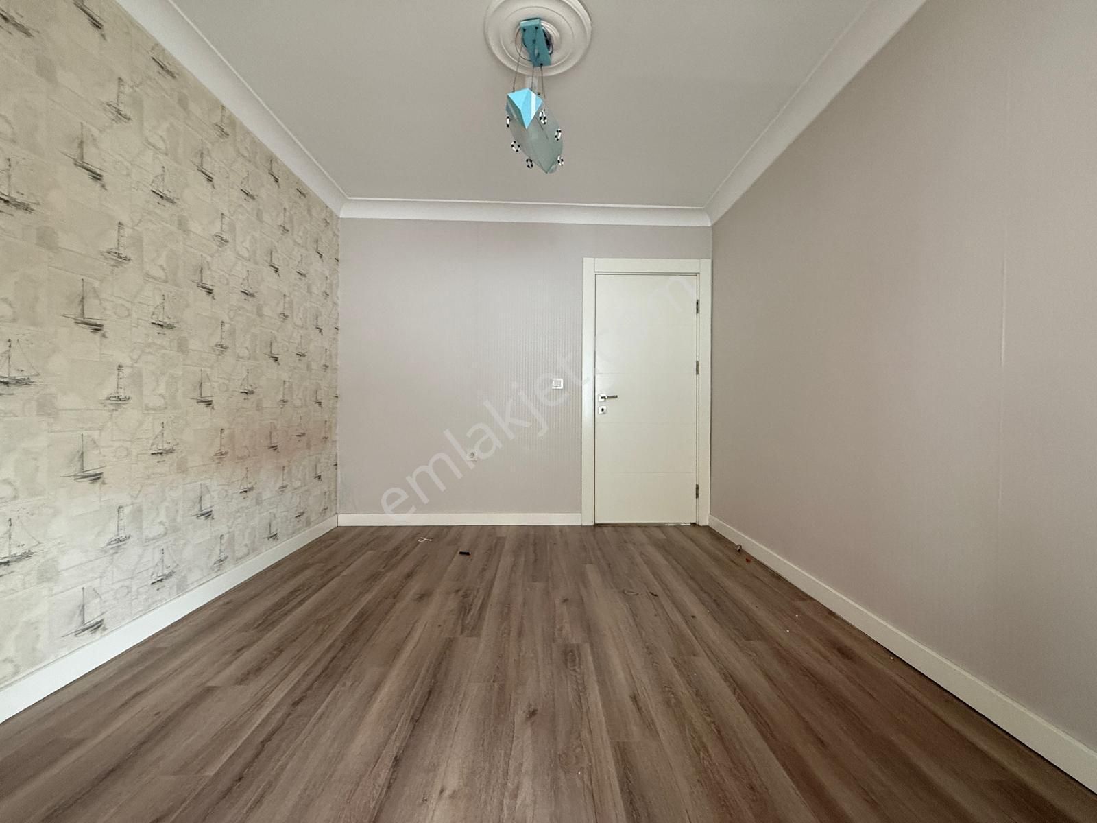Bademlik Mahallesi'nde Ön Cephe Full Yapılı 4+1 Daire! - Görsel 28