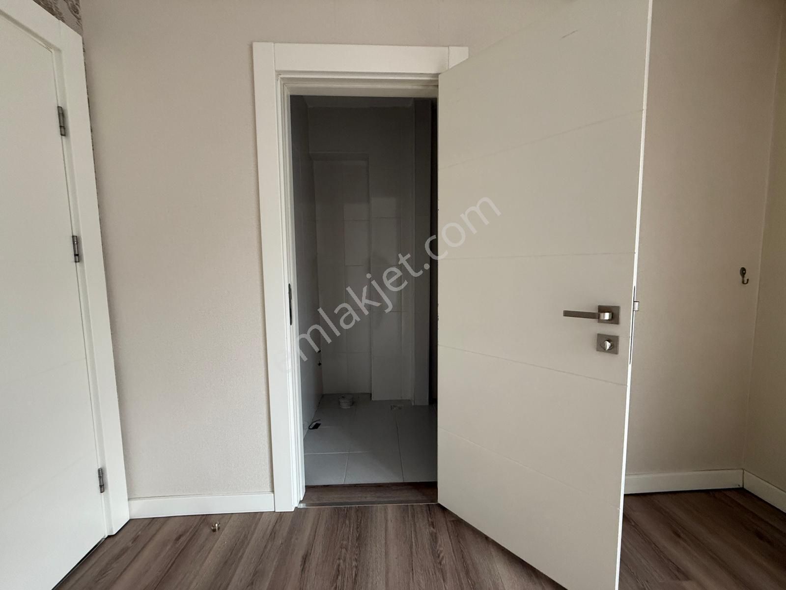 Bademlik Mahallesi'nde Ön Cephe Full Yapılı 4+1 Daire! - Görsel 34