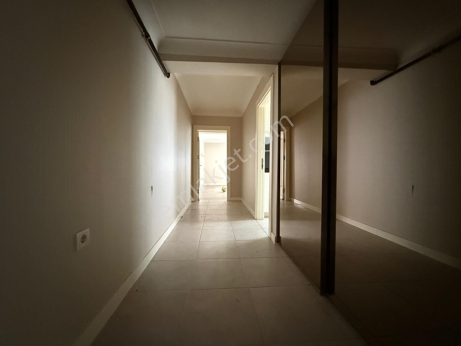 Bademlik Mahallesi'nde Ön Cephe Full Yapılı 4+1 Daire! - Görsel 33