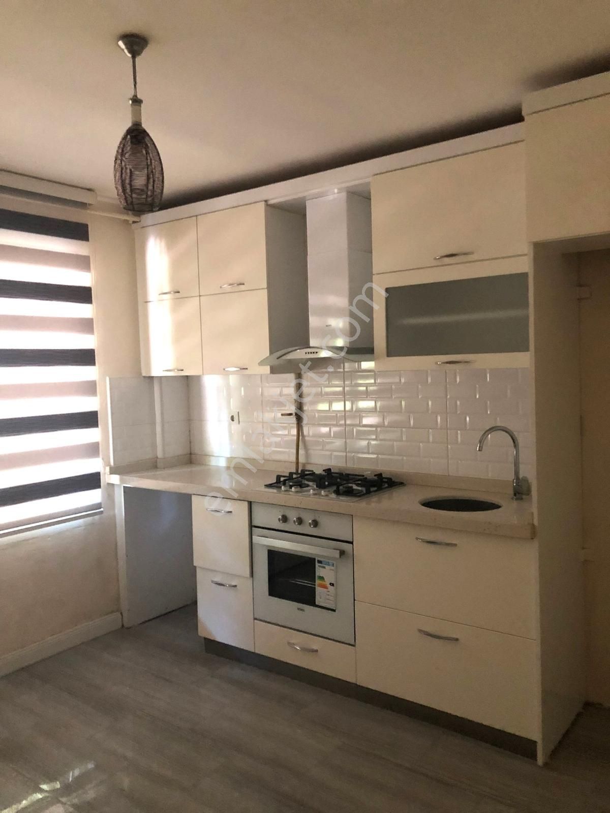 Silivri'de Geniş 1+1 Bahçe Katı, Yola Ve Sahile Yakın - Görsel 20