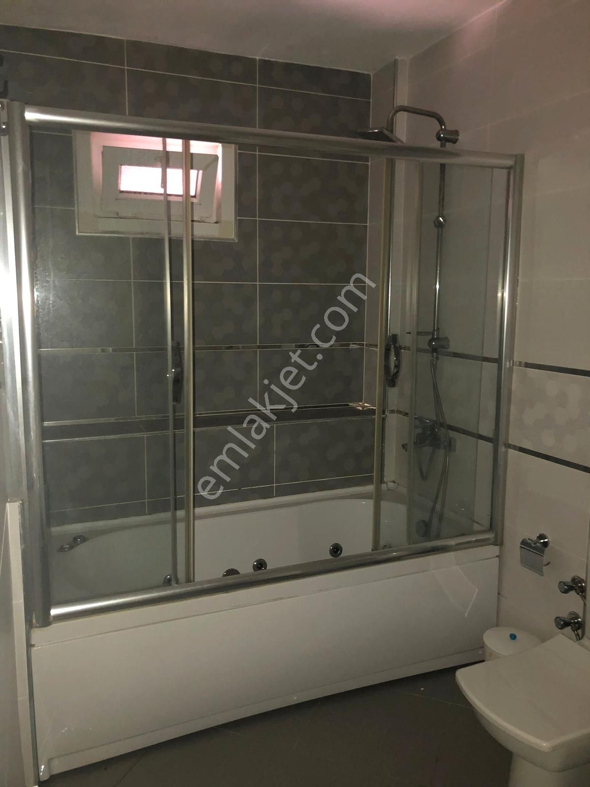 Silivri'de Geniş 1+1 Bahçe Katı, Yola Ve Sahile Yakın - Görsel 11