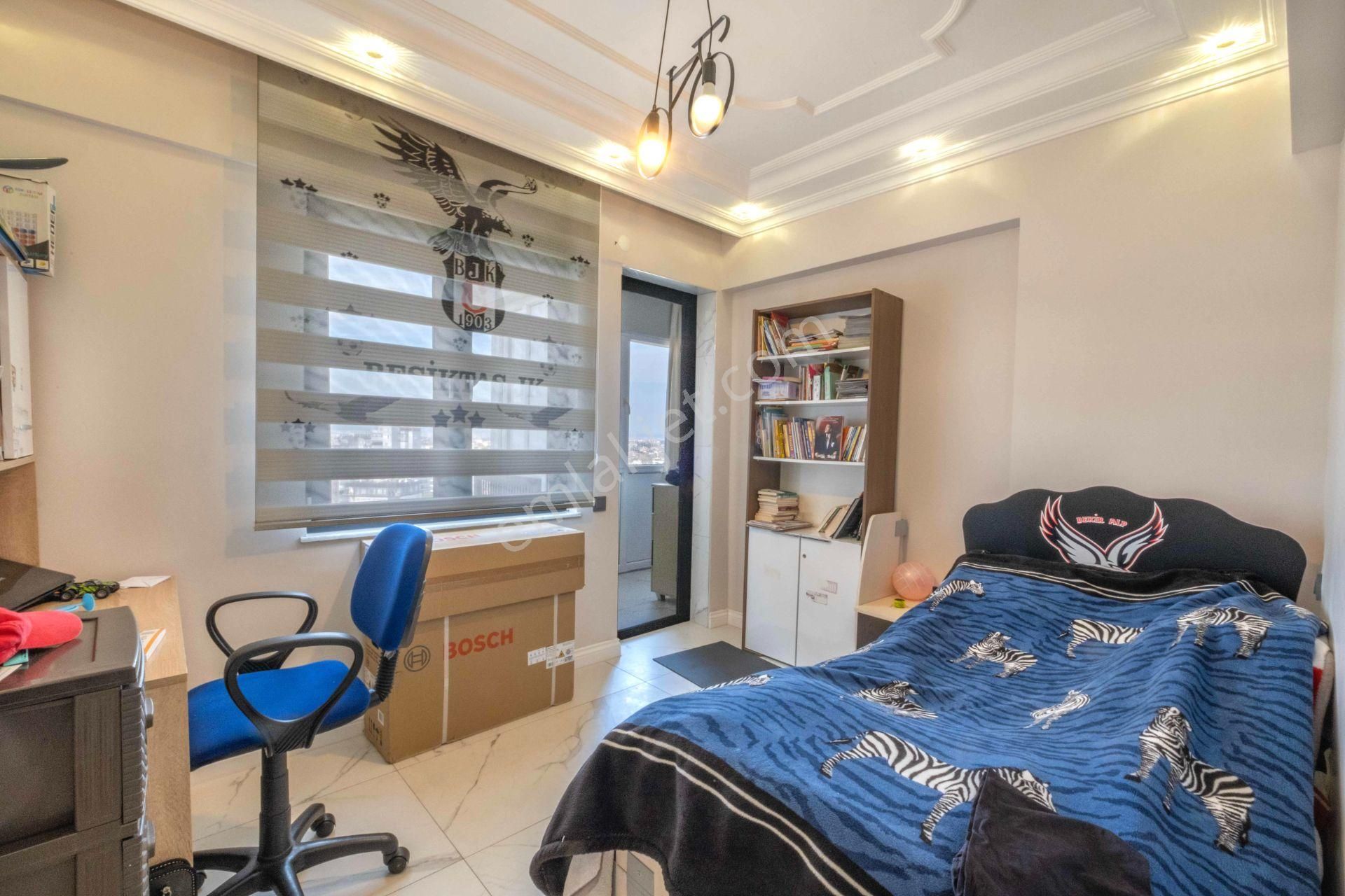 Lara 'da Havuzlu Site İçi Yapılı Geniş Dubleks - Görsel 21