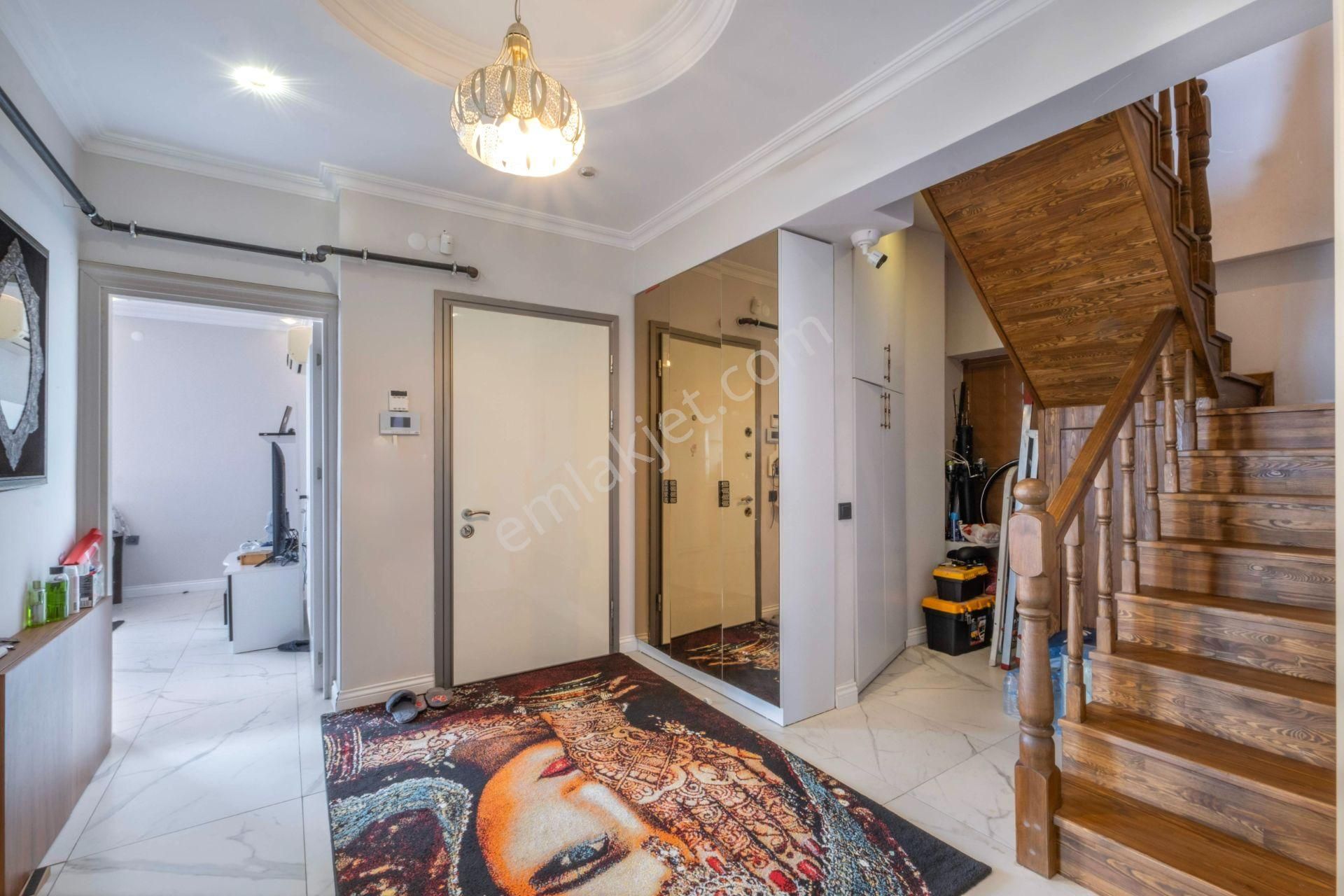 Lara 'da Havuzlu Site İçi Yapılı Geniş Dubleks - Görsel 13