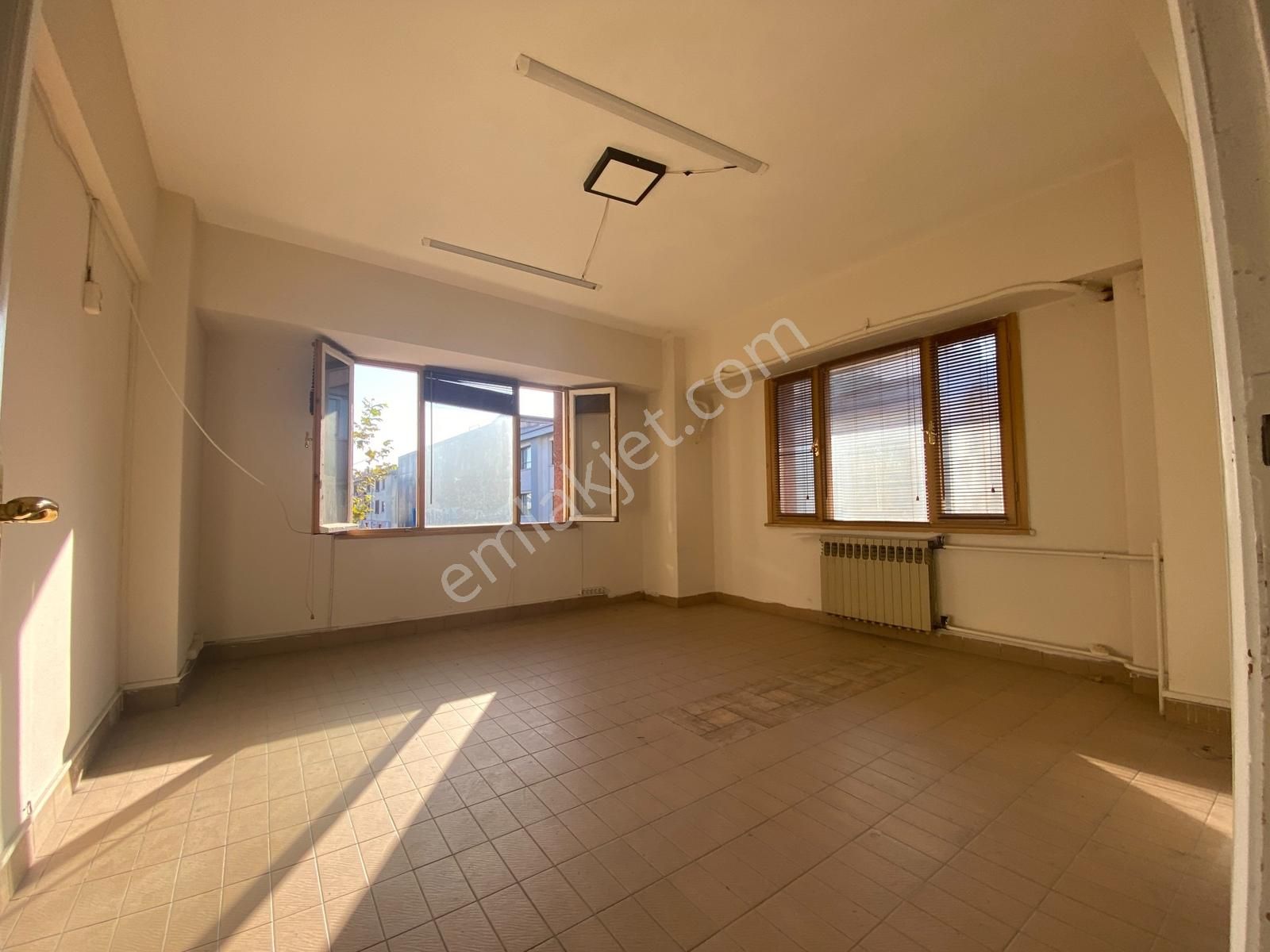 Adapazarı Merkez'de 3 Odalı Satılık Ofis - Görsel 11