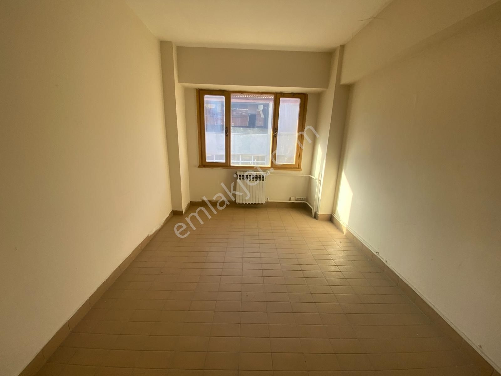 Adapazarı Merkez'de 3 Odalı Satılık Ofis - Görsel 7