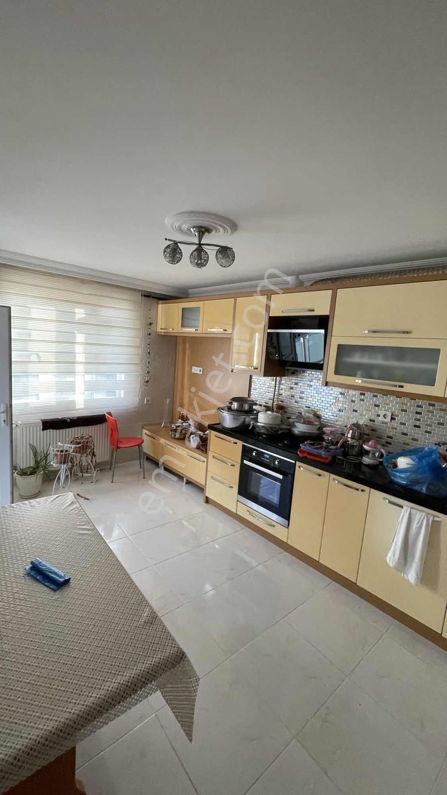 Ulucan'dan İnegöl Kemalpaşa Mahallesinde Kiralık 3+1 Daire - Görsel 9