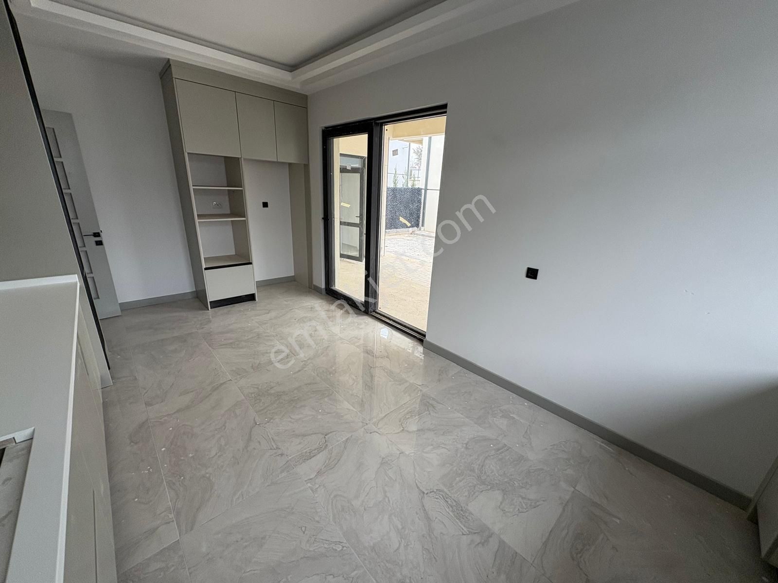 Sym'den Bağlıca Mh Ebeveny B. Giyinme Odalı 3+1 Villa - Görsel 7