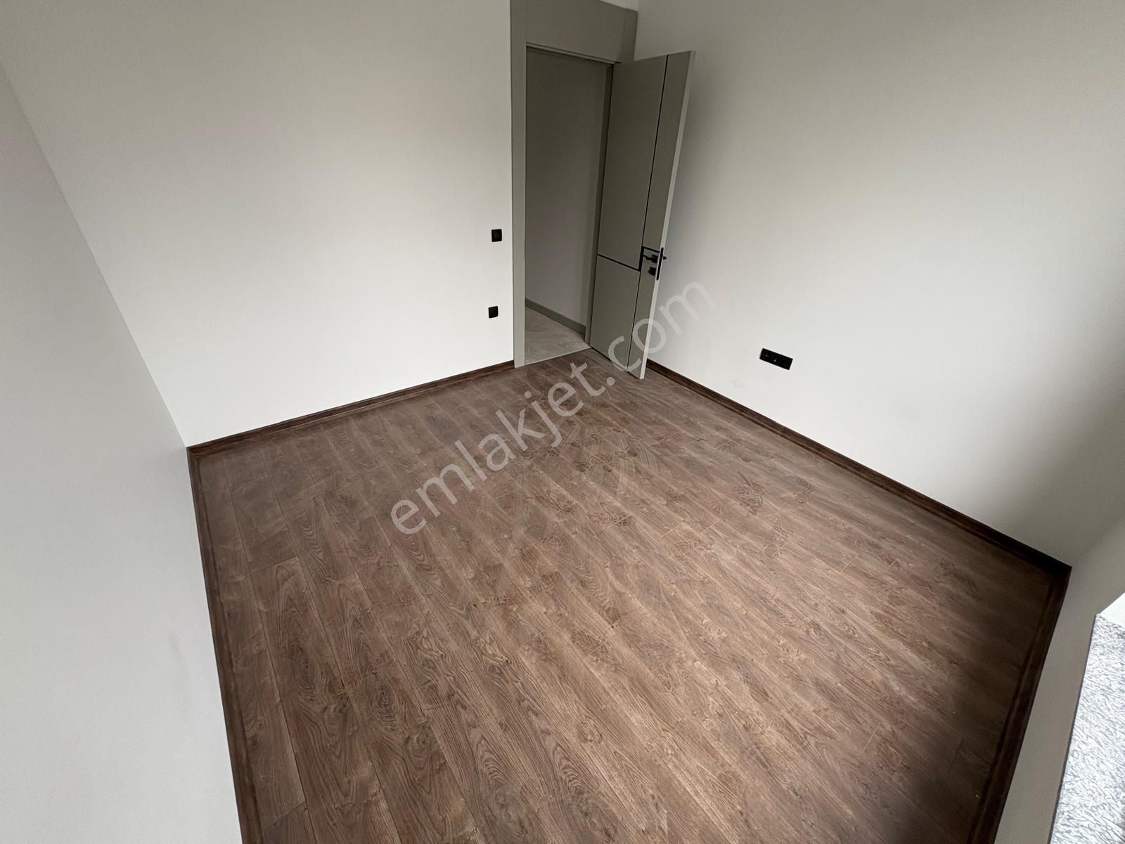 Sym'den Bağlıca Mh Ebeveny B. Giyinme Odalı 3+1 Villa - Görsel 18