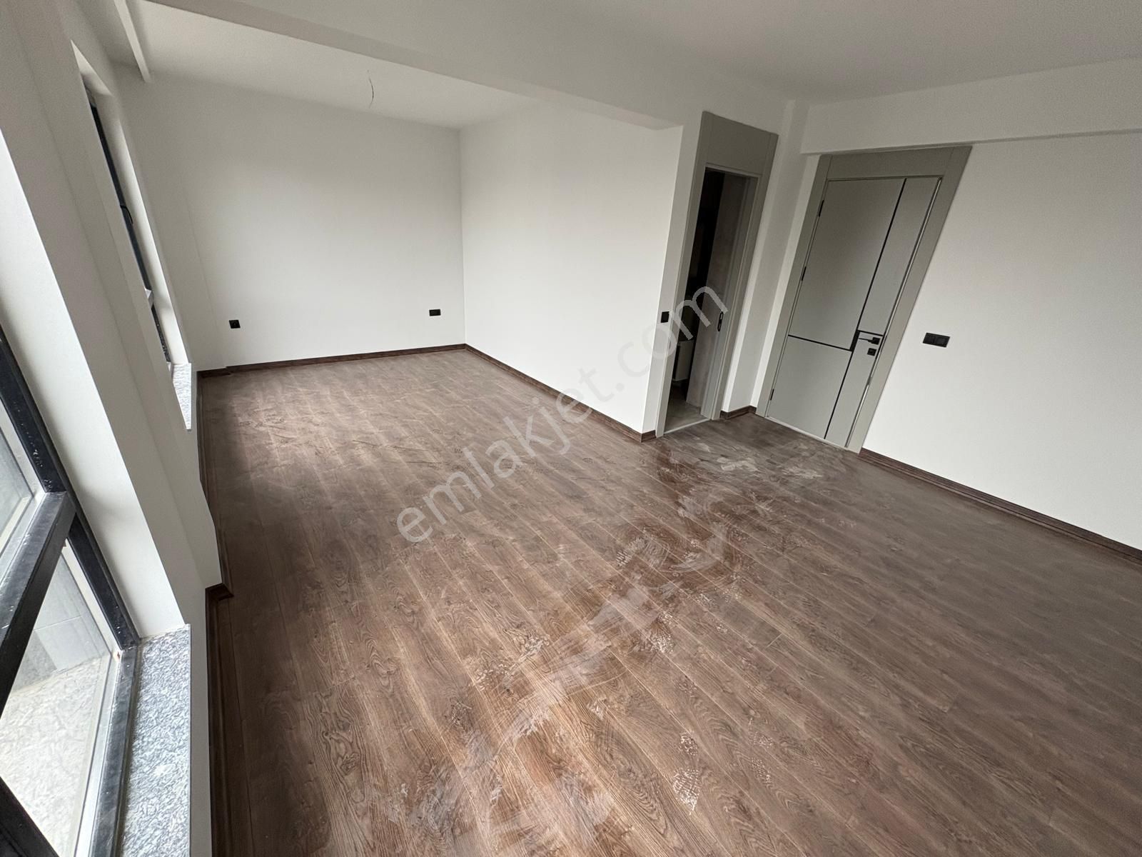 Sym'den Bağlıca Mh Ebeveny B. Giyinme Odalı 3+1 Villa - Görsel 26