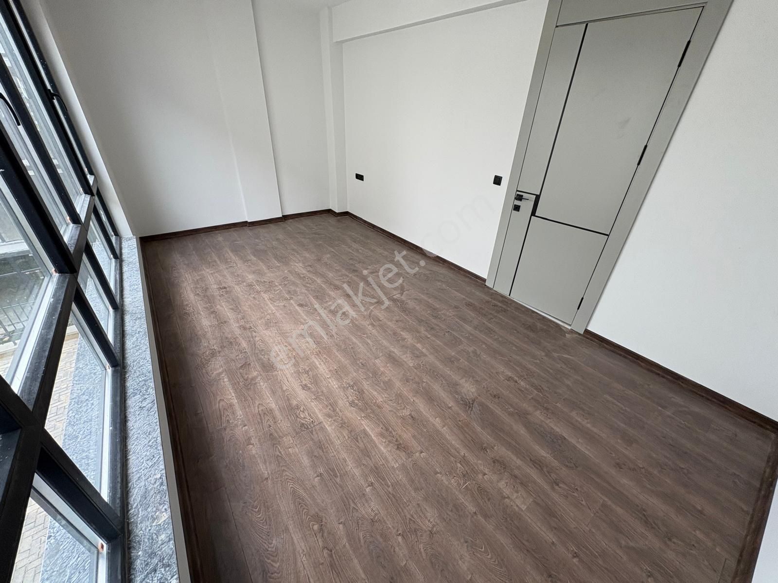 Sym'den Bağlıca Mh Ebeveny B. Giyinme Odalı 3+1 Villa - Görsel 35