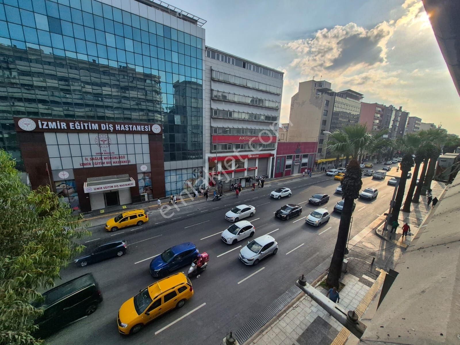 Fevzi Paşa Bulvarı'na Cepheli Satılık 1+1 İş Yeri Ofis Büro - Görsel 24