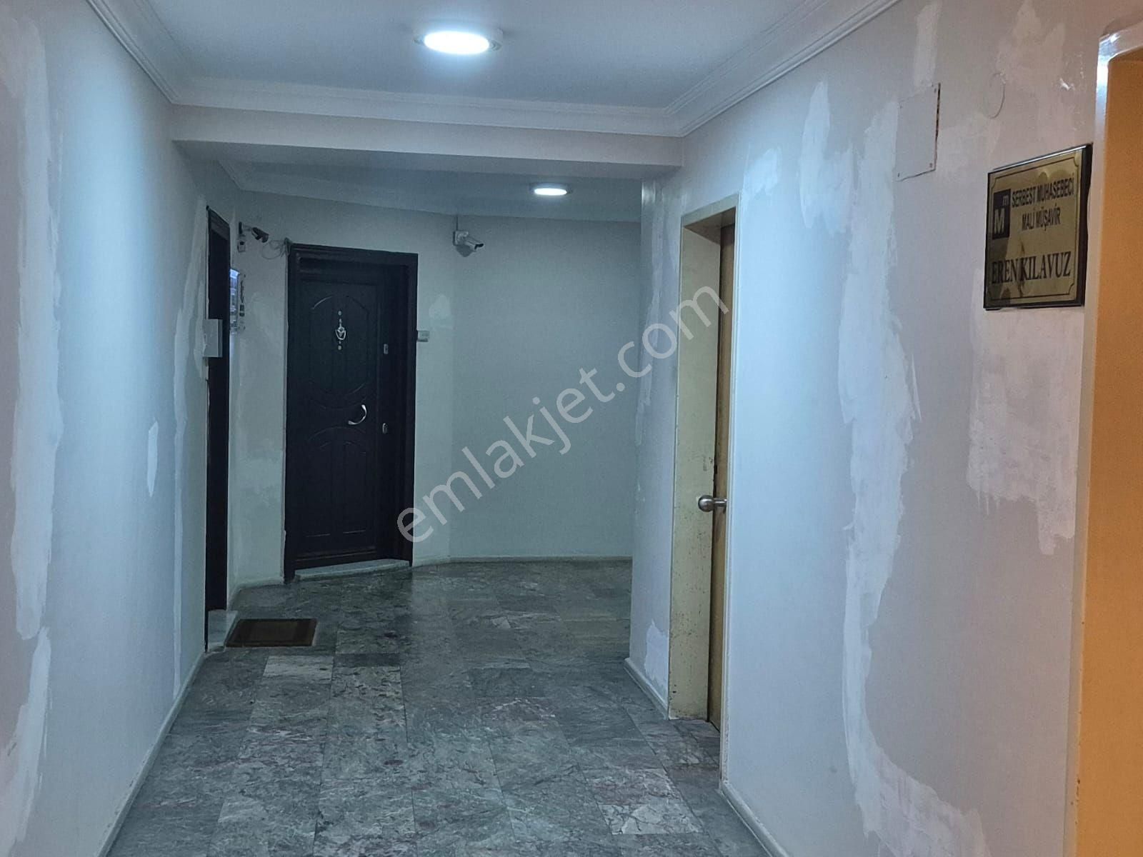 Fevzi Paşa Bulvarı'na Cepheli Satılık 1+1 İş Yeri Ofis Büro - Görsel 29