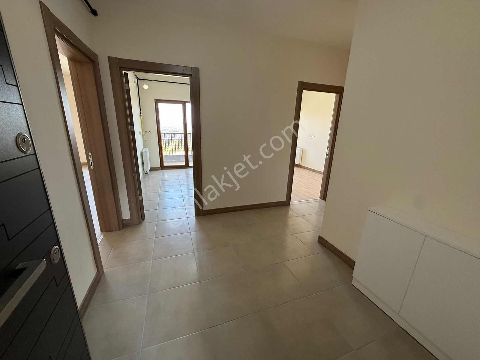 Anka Emlak Tan 3+1 3etap Katta Kuzey Cephe Okul+market+cami+dura - Görsel 12
