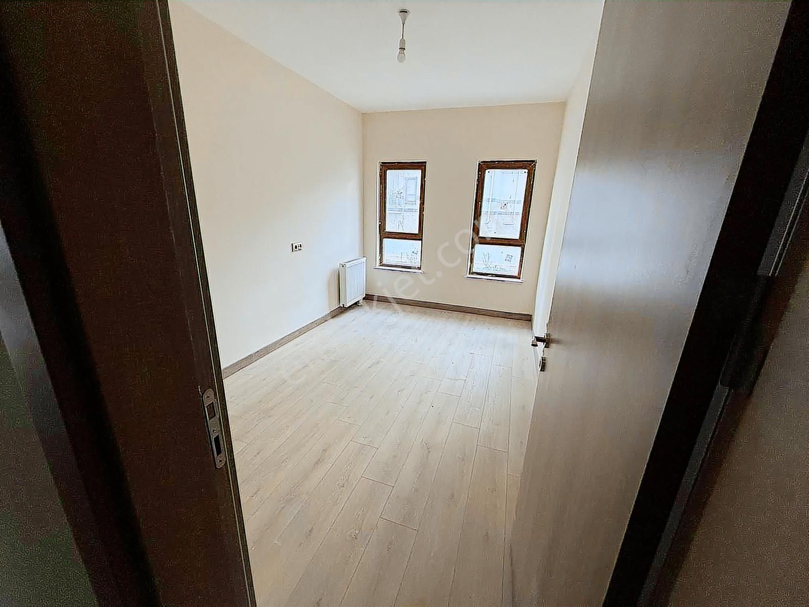 Anka Emlak Tan 3+1 3etap Katta Kuzey Cephe Okul+market+cami+dura - Görsel 14