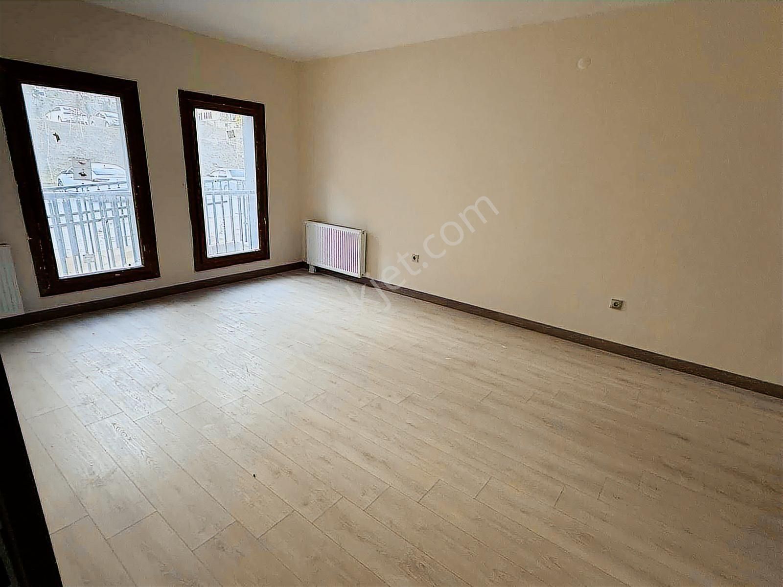 Anka Emlak Tan 3+1 3etap Katta Kuzey Cephe Okul+market+cami+dura - Görsel 6