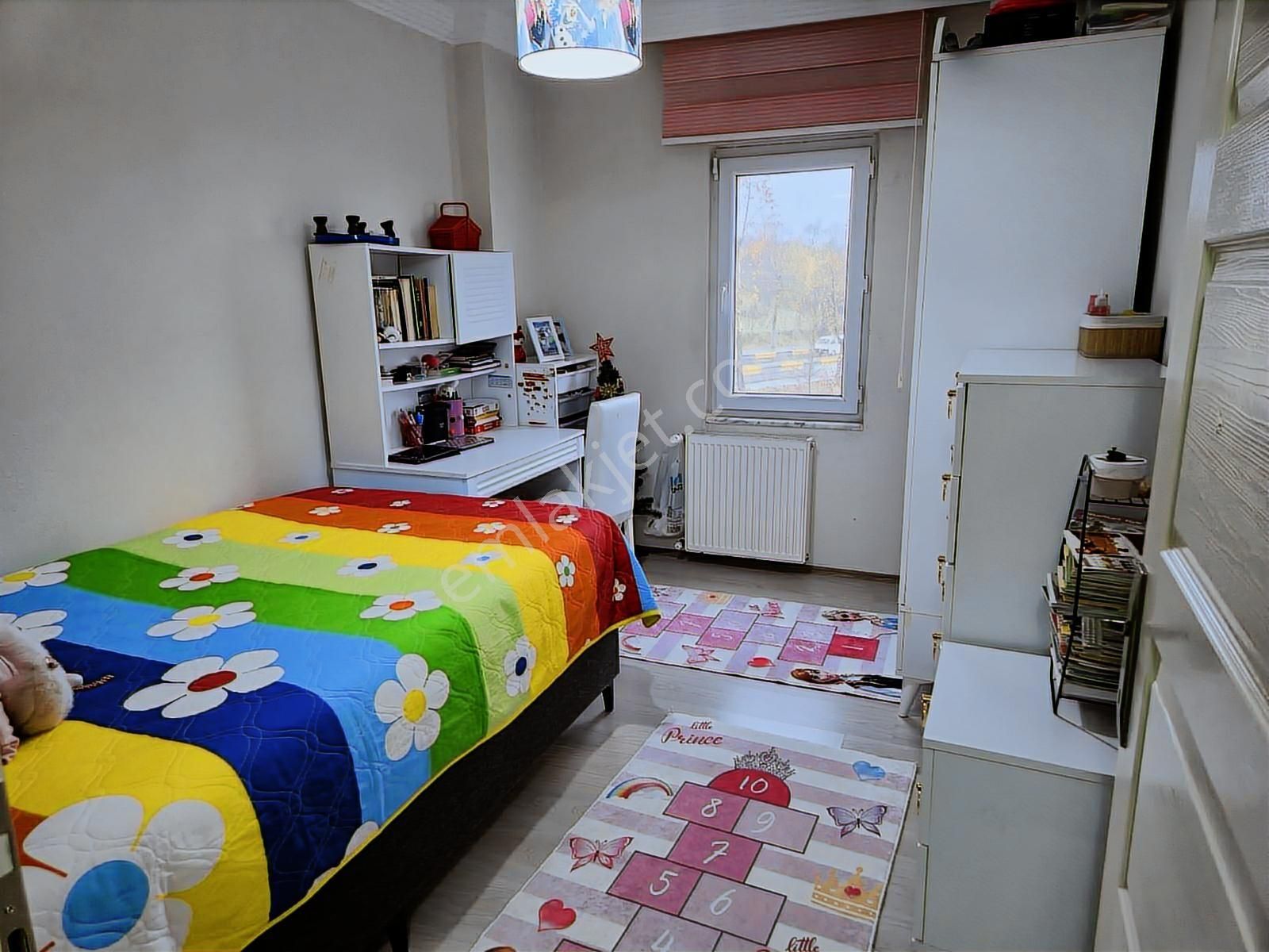 Realty World'dan Kocaali Ağalarda Açık Otoparklı 80m2 Arakat 2+1 - Görsel 17