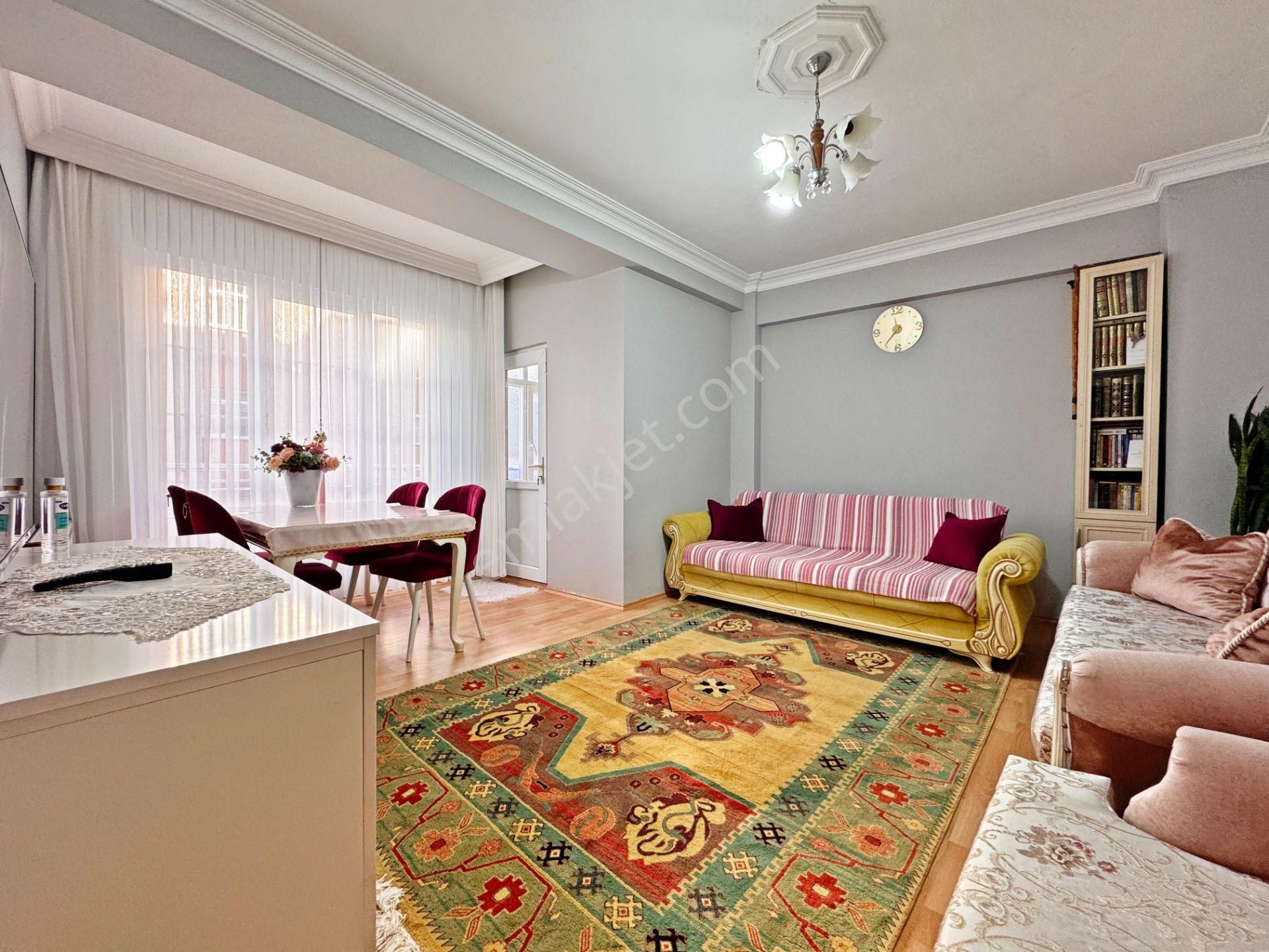 Home Vizyon Bahçelievler Kocasinan Satılık Ferah 2+1 Daire.