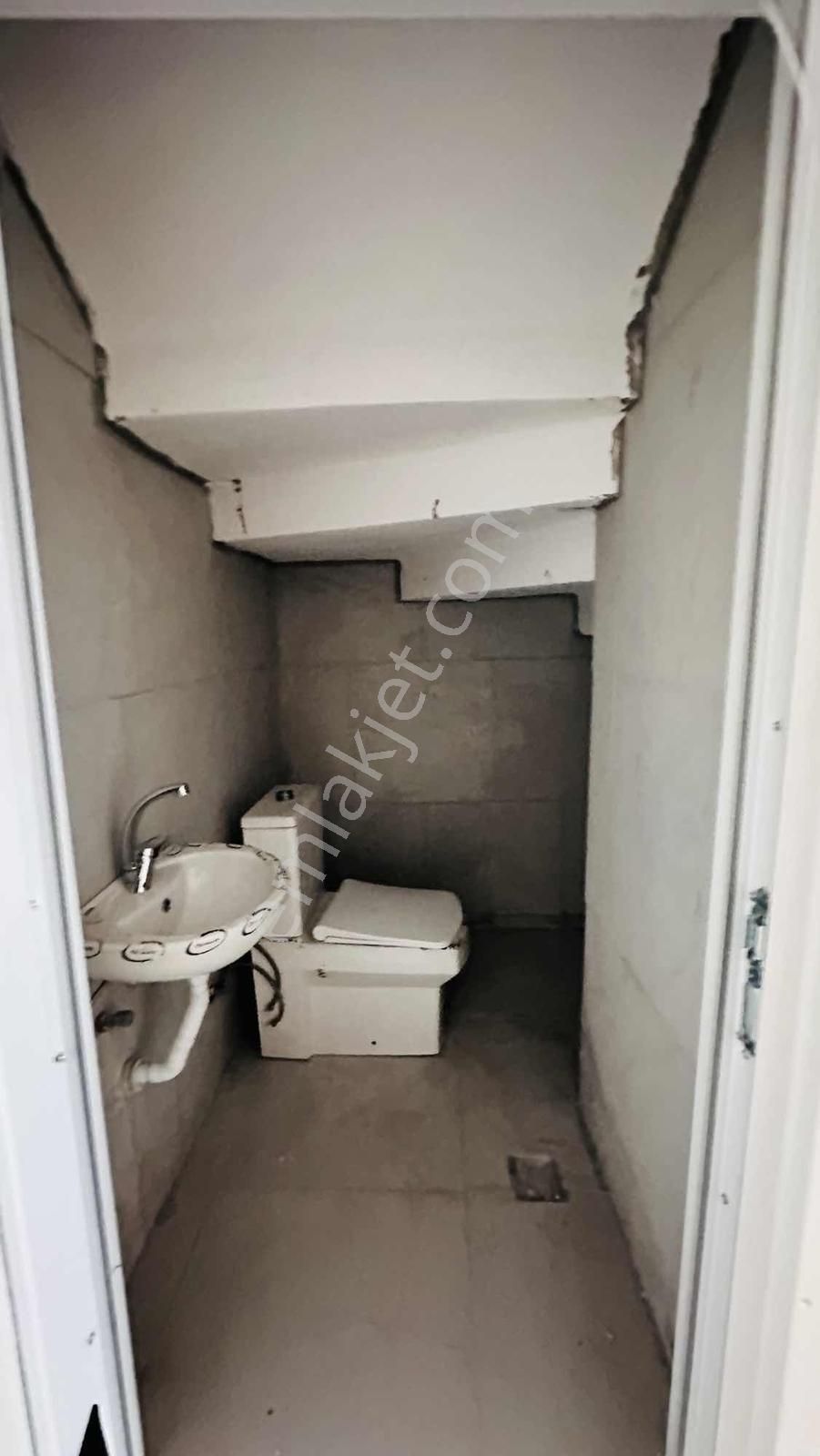 Çetintaş Ticaret Merkezi 150 M² Satılık/kiralık Dükkan - Görsel 26