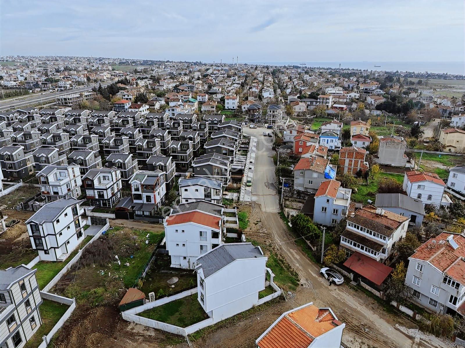 Denize Yürüme Mesafesinde 4+1 Müstakil Villa - Görsel 9