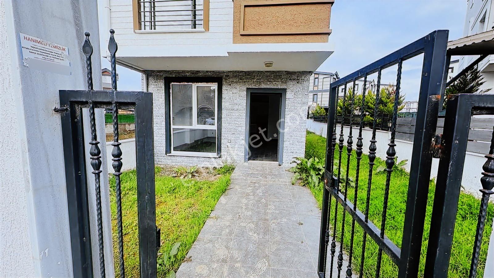 Denize Yürüme Mesafesinde 4+1 Müstakil Villa - Görsel 23