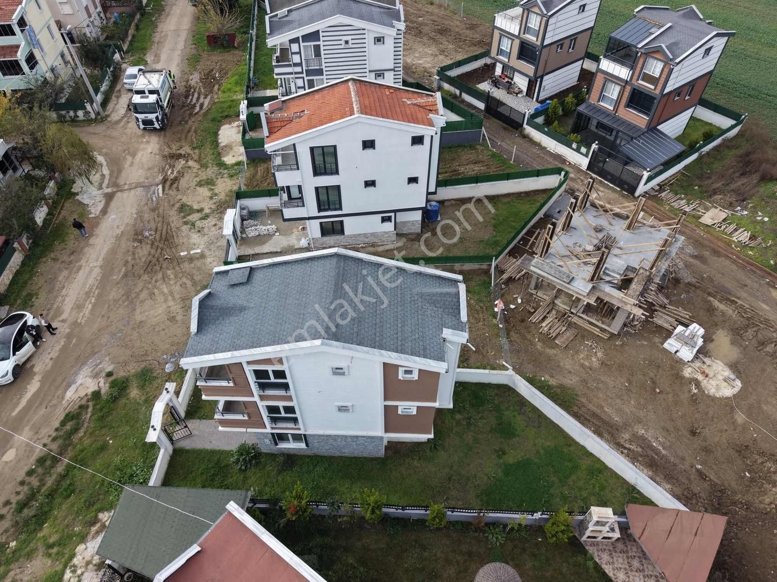 Denize Yürüme Mesafesinde 4+1 Müstakil Villa - Görsel 10