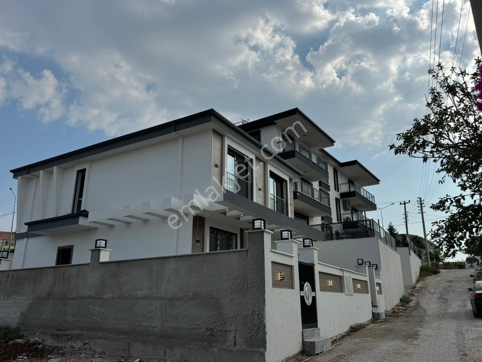 Didim Hisar Mah. 2+1 Ayrı Mutfaklı Bahçeli Sıfır Ve Lüx İkiz Birleşik Villalarımız Satışdadır - Görsel 4