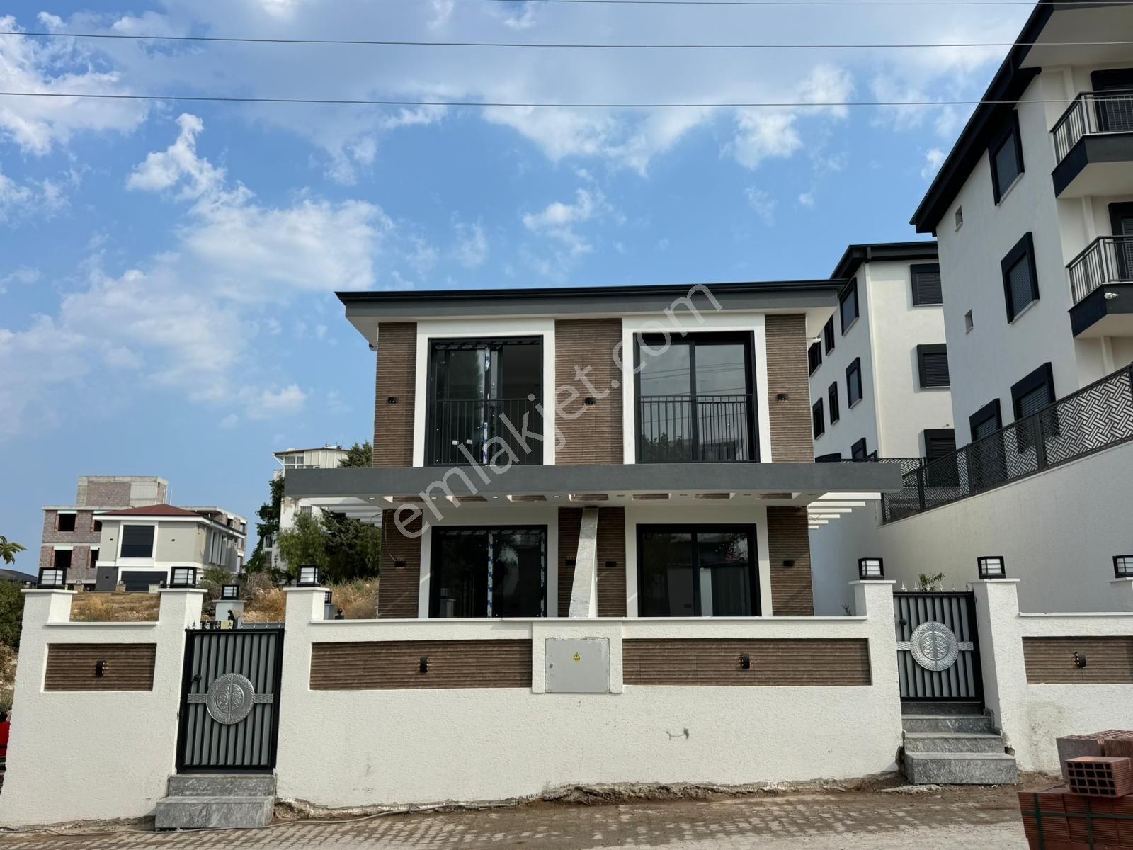 Didim Hisar Mah. 2+1 Ayrı Mutfaklı Bahçeli Sıfır Ve Lüx İkiz Birleşik Villalarımız Satışdadır - Görsel 9