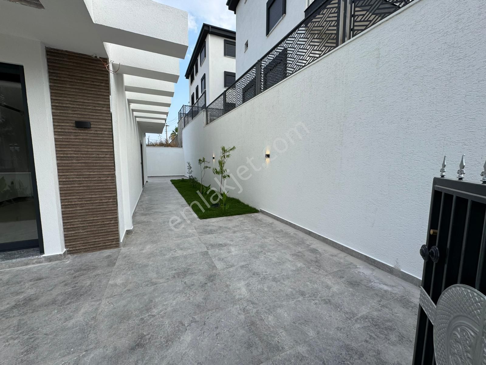 Didim Hisar Mah. 2+1 Ayrı Mutfaklı Bahçeli Sıfır Ve Lüx İkiz Birleşik Villalarımız Satışdadır - Görsel 13