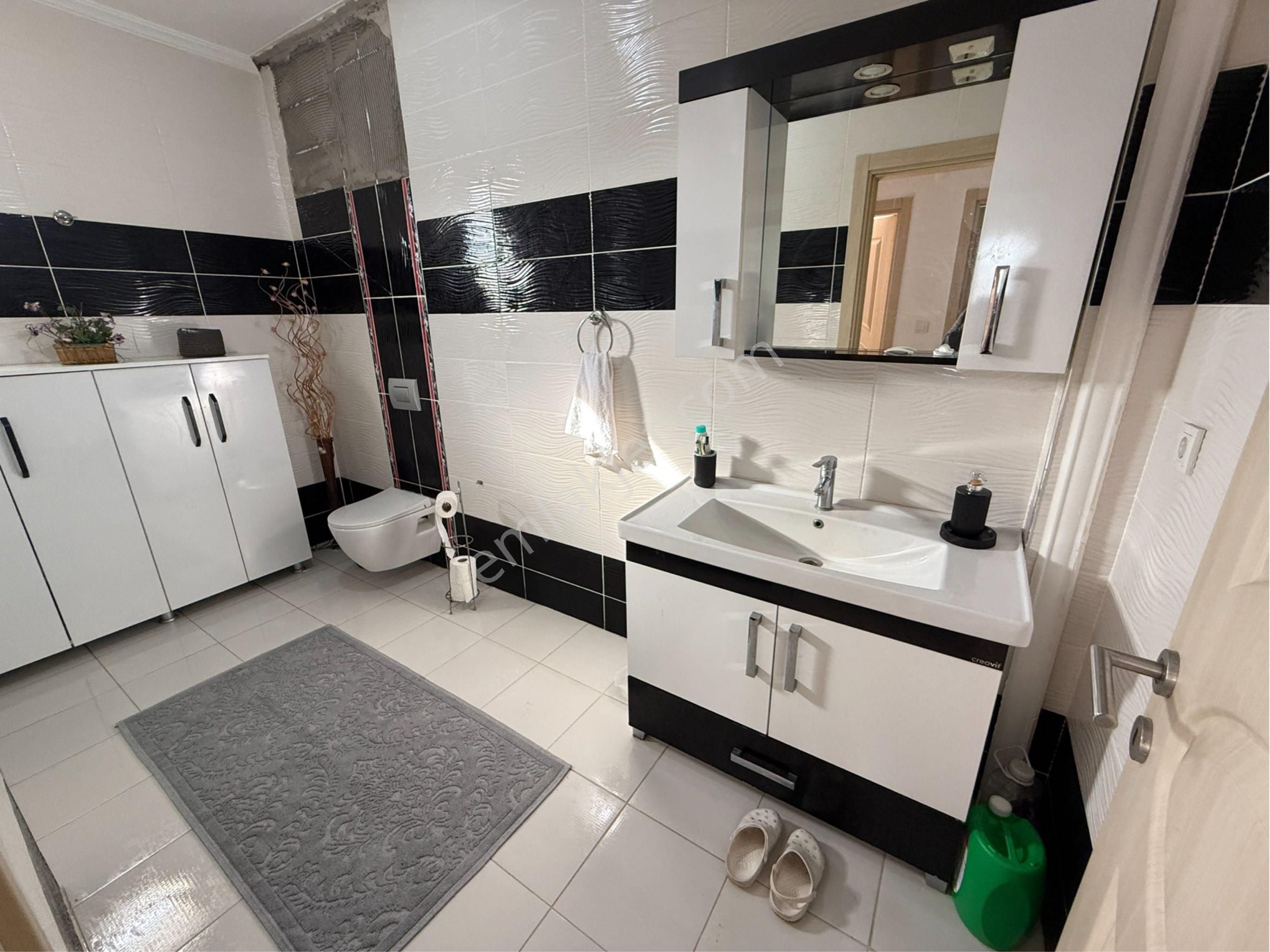 Didimin Merkezinde Köşe Havuzlu Villa Fırsat Fiyat Emsalden Uygun - Görsel 31