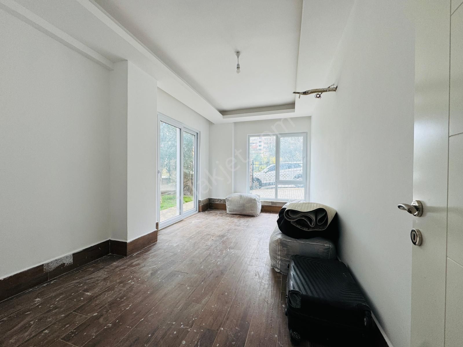 Tosmur Mahallesinde Satılık 2+1 Bahçe Dublexi Daire - Görsel 3