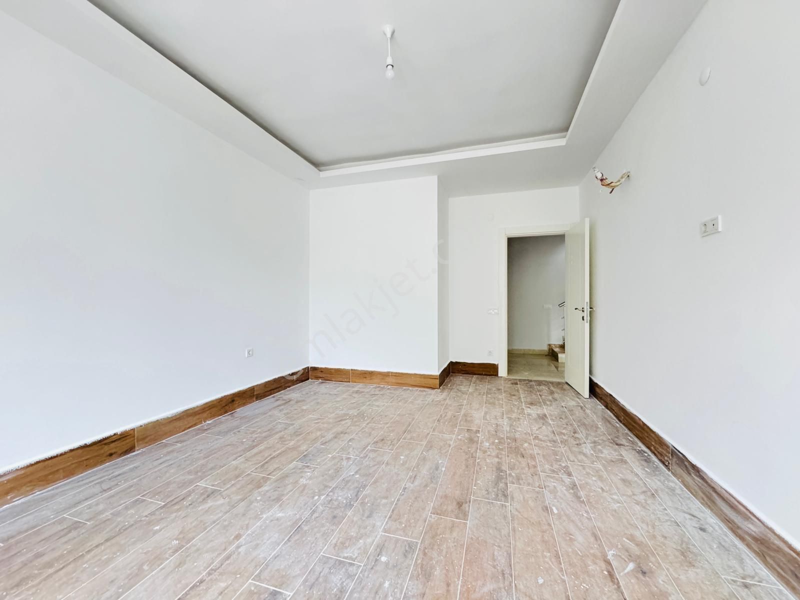 Tosmur Mahallesinde Satılık 2+1 Bahçe Dublexi Daire - Görsel 6