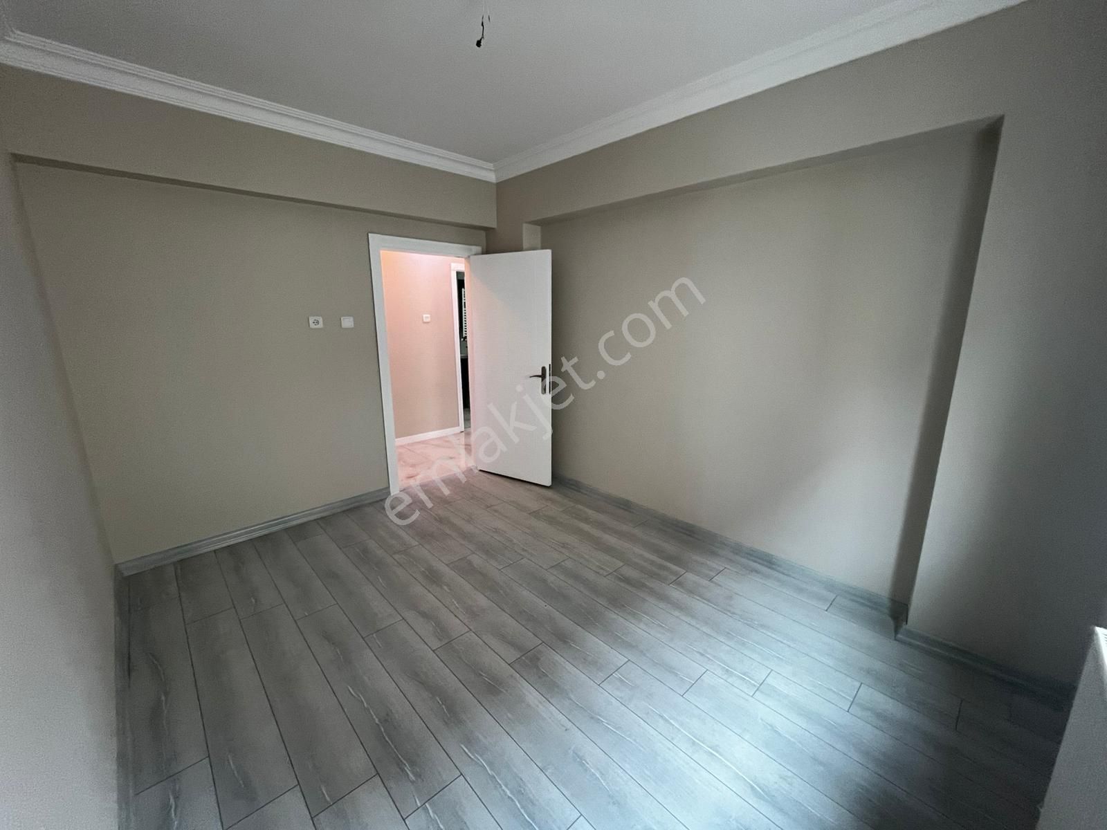 Etimesgut 30 Ağostos Mh.de 3+1 Satılık Daire - Görsel 15