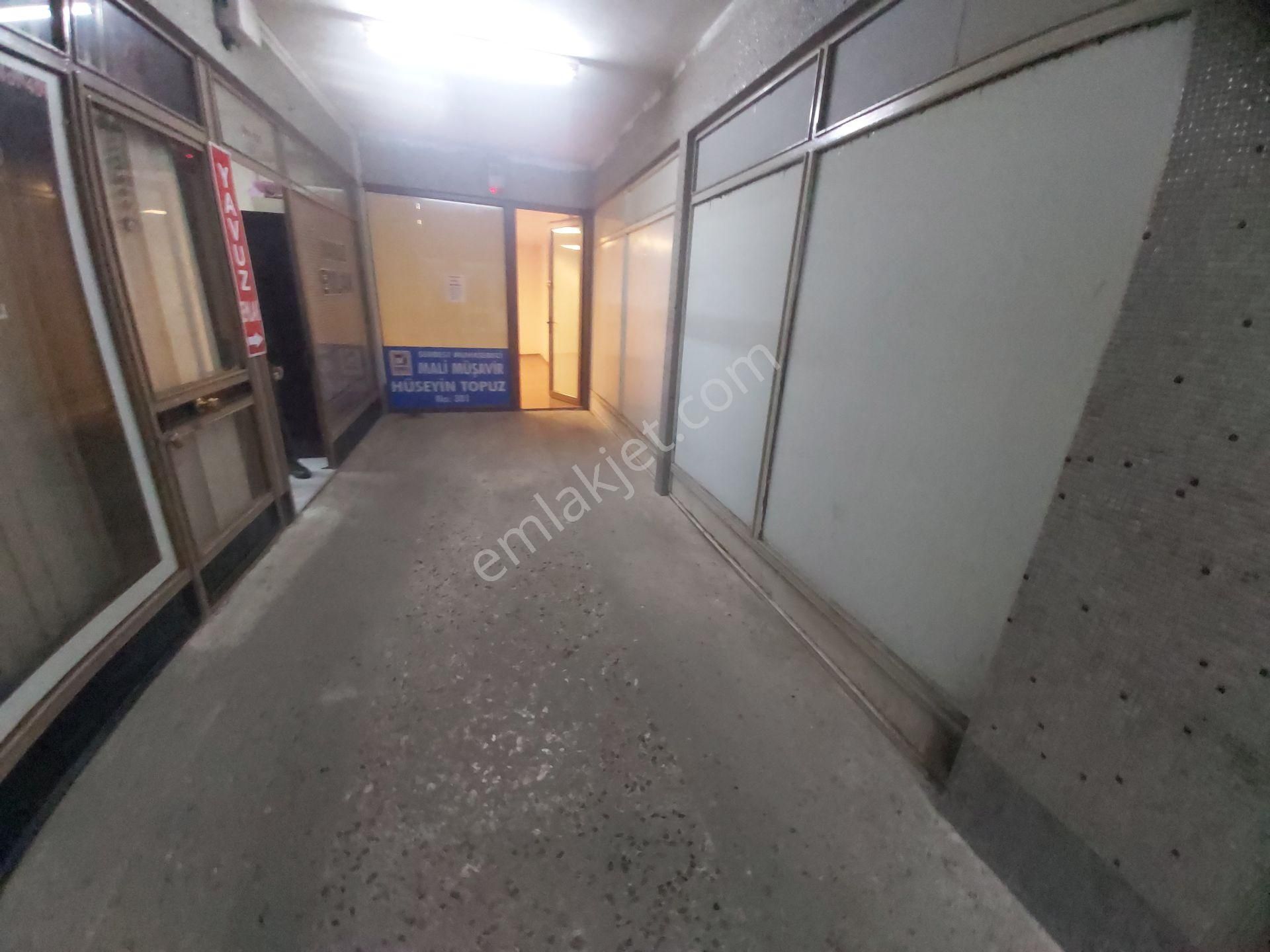 Aktaş'tan Üsküdar Kapalı Çarşıda 25m2 1.kat Boş Dükkan Ofis - Görsel 7