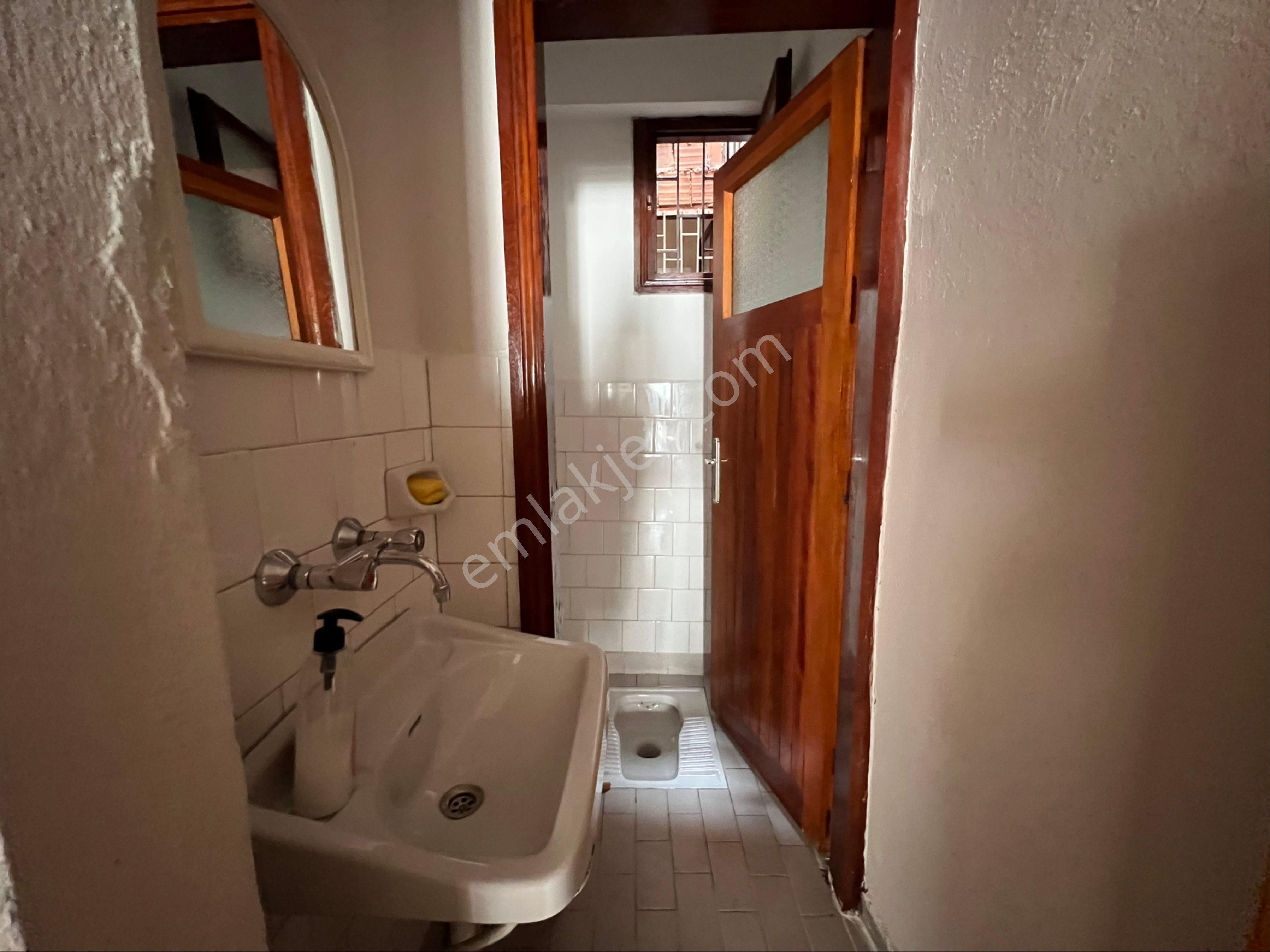 Alanya Da Merkezi Konumda Deniz Manzaralı Satılık 2+1 Daire - Görsel 10