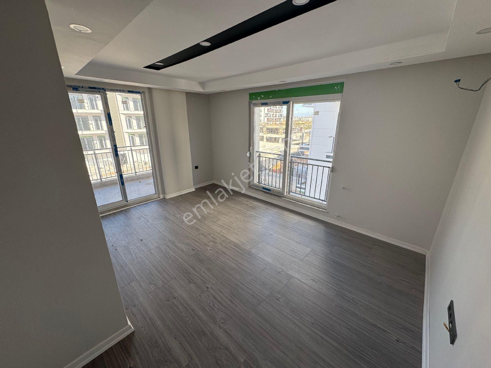 Cankayada Harika Konumda Acilll Satilik Daire Sehir Hastane Yakini - Görsel 3