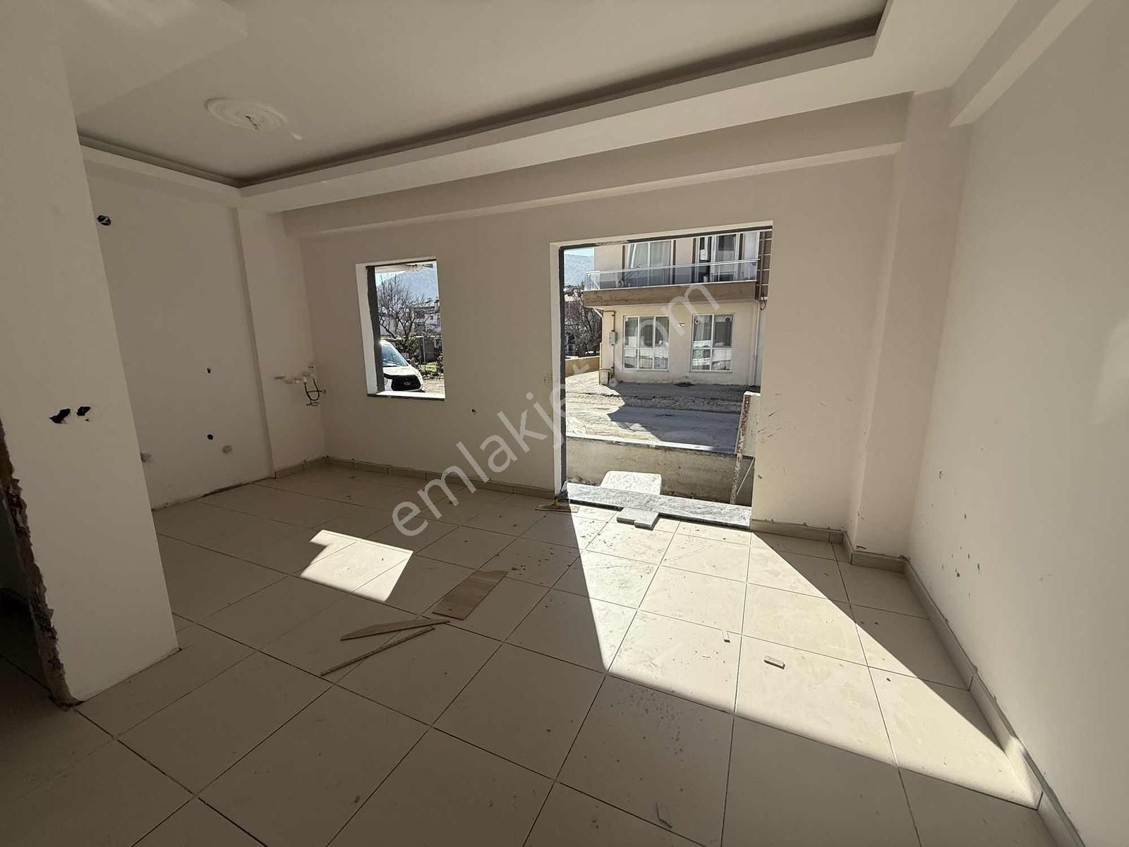 Bayırda 2+1 Satılık Daire Seçenekleriyle - Görsel 2