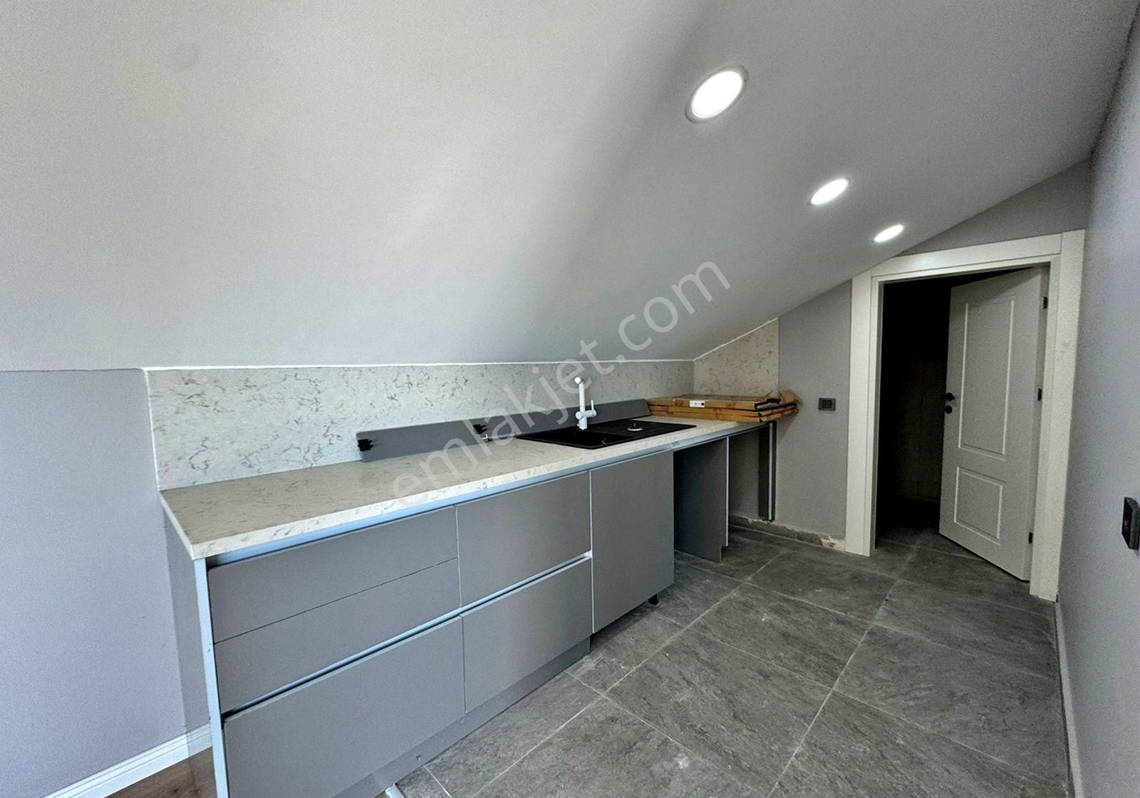 Weal World' Den Deniz Manzaralı, Sıfır, 5+2, 600 M2, Müstakil Villa ... - Görsel 24