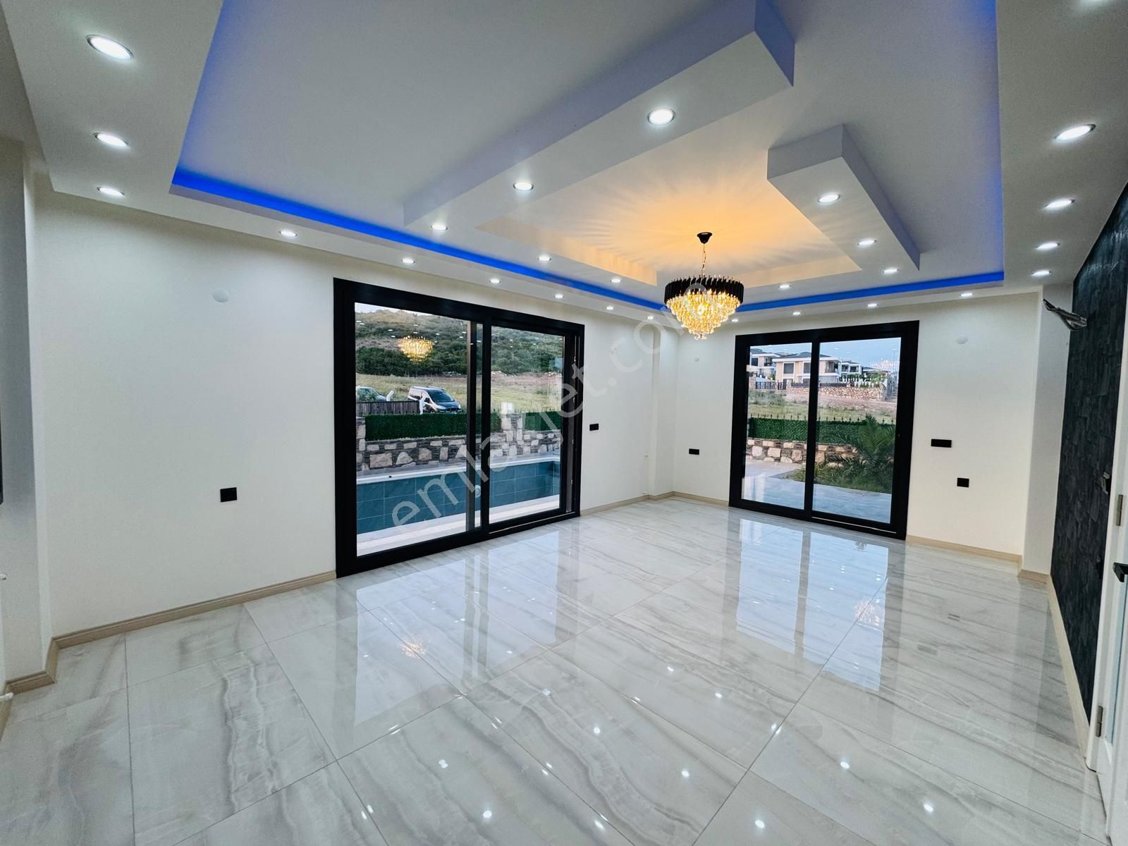 Didim Hisar Mah. 307 M2 Arsa İçinde Akıllı Sistemli 5+1 Ayrı Mutfaklı Havuzlu Tam Müstakil Villa - Görsel 17