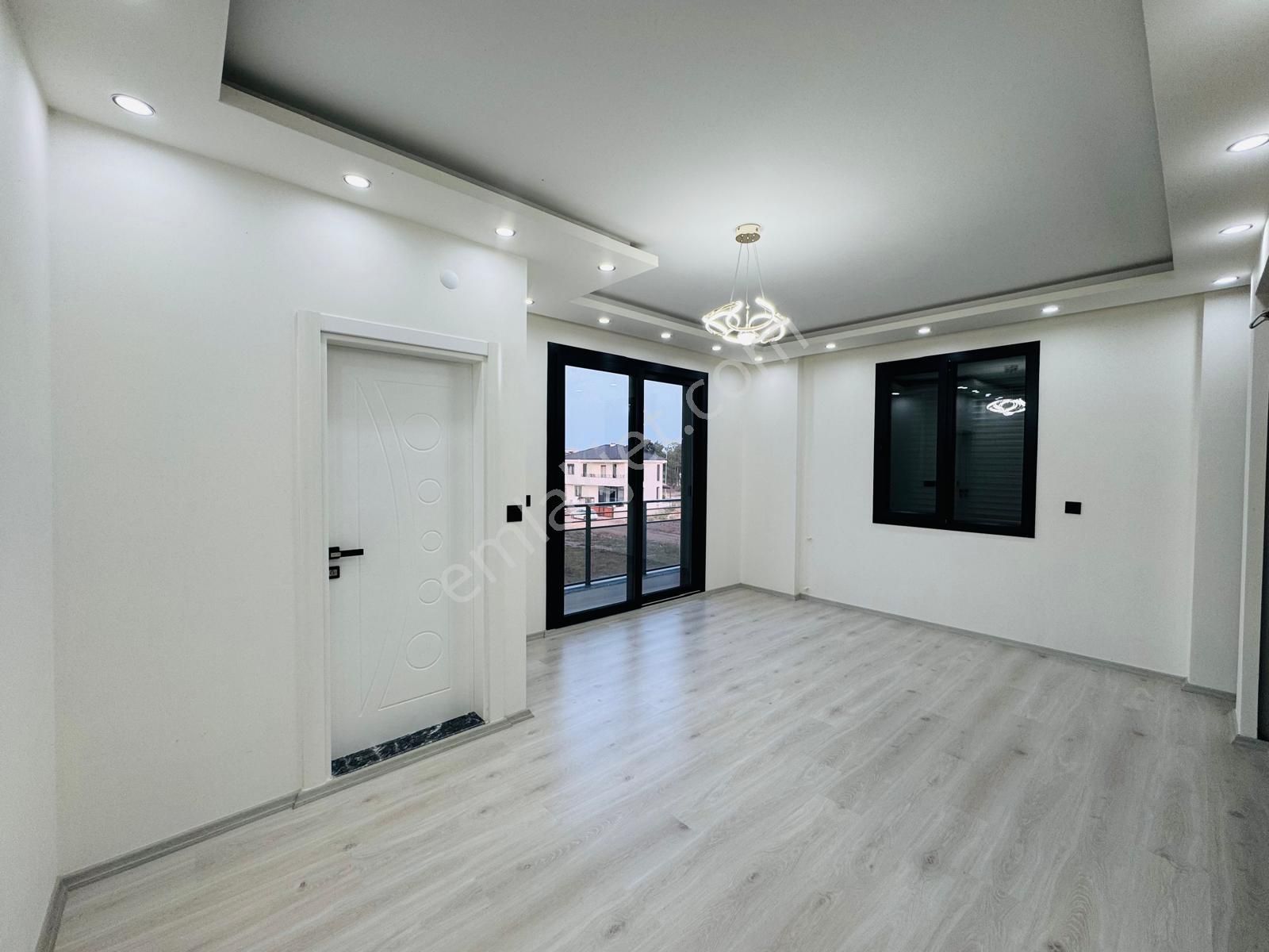 Didim Hisar Mah. 307 M2 Arsa İçinde Akıllı Sistemli 5+1 Ayrı Mutfaklı Havuzlu Tam Müstakil Villa - Görsel 25