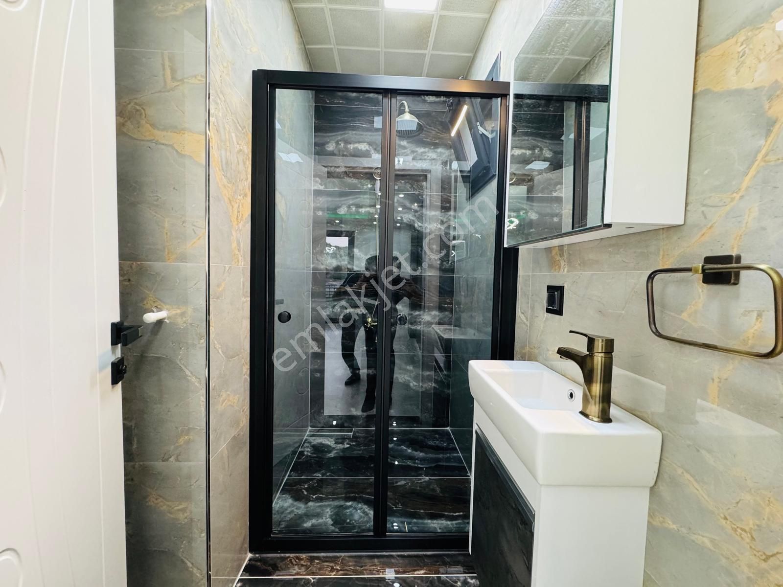 Didim Hisar Mah. 307 M2 Arsa İçinde Akıllı Sistemli 5+1 Ayrı Mutfaklı Havuzlu Tam Müstakil Villa - Görsel 32