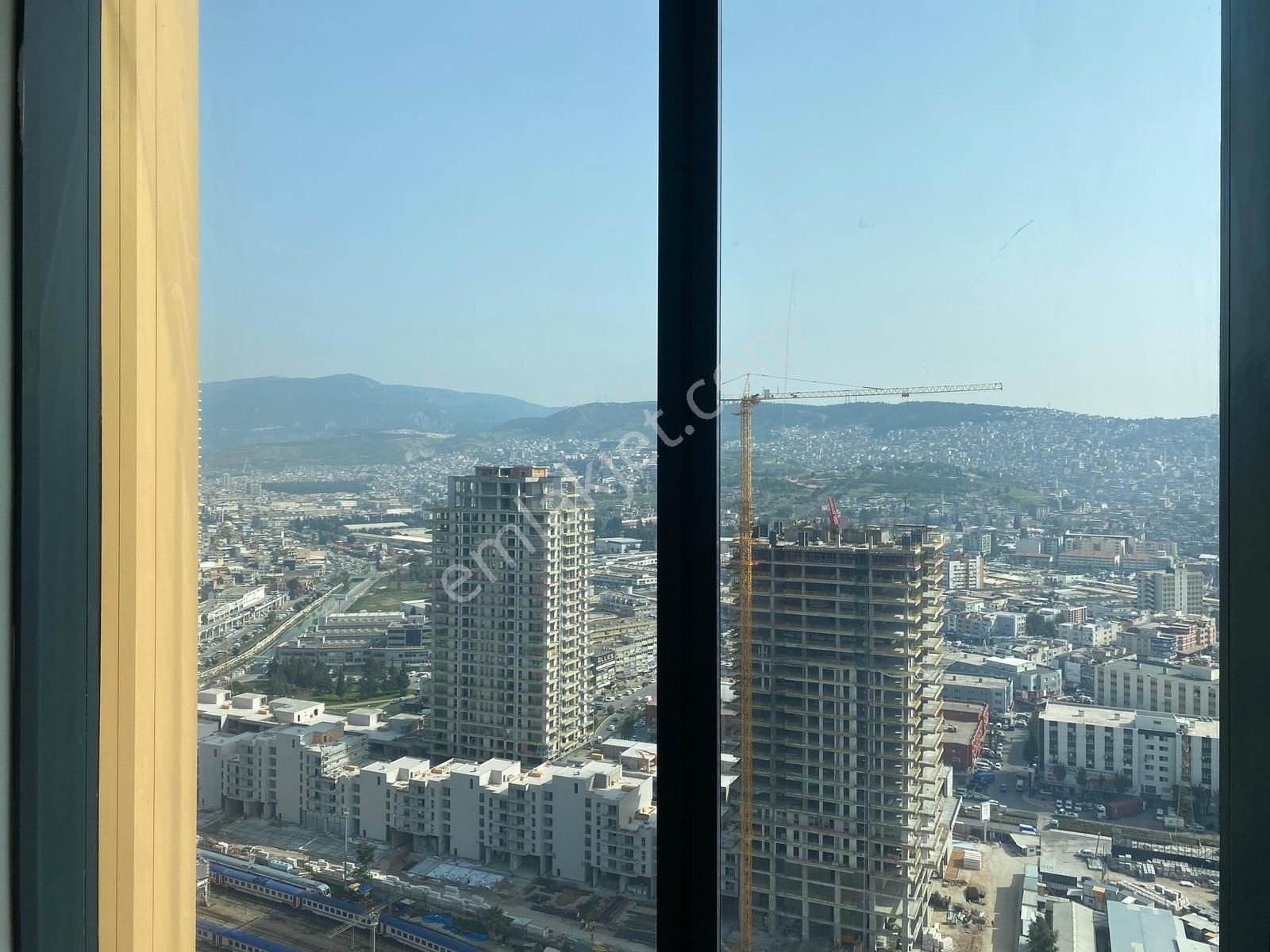 Mahall Bomonti İzmir Kiracısız Çift Cephe Satılık 3+1 Rezidans - Görsel 3