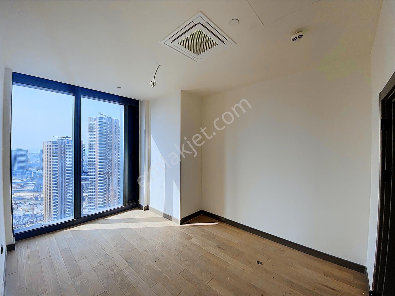 Mahall Bomonti İzmir Kiracısız Çift Cephe Satılık 3+1 Rezidans - Görsel 7